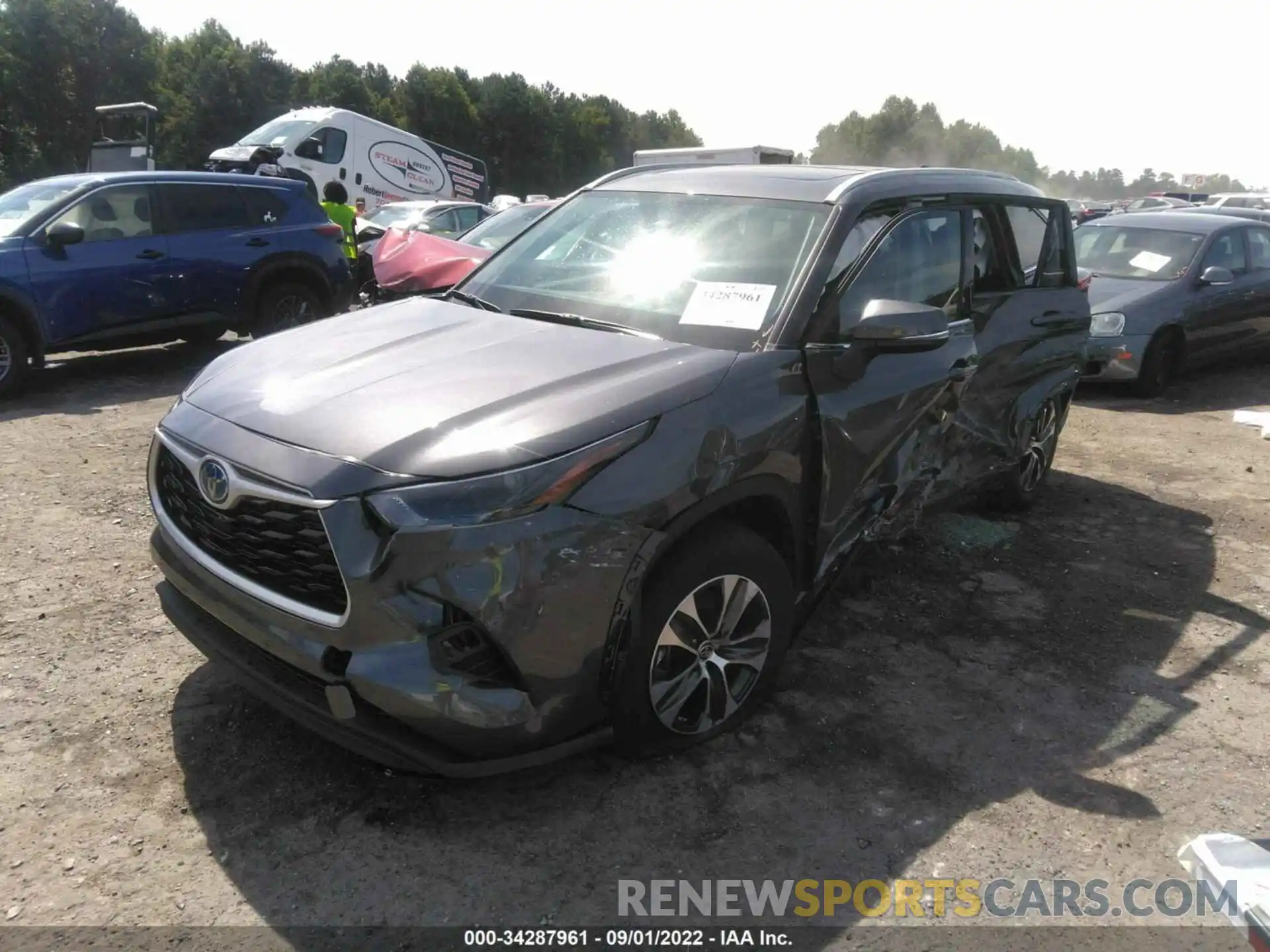 2 Photograph of a damaged car 5TDGARAH7NS513657 TOYOTA HIGHLANDER 2022