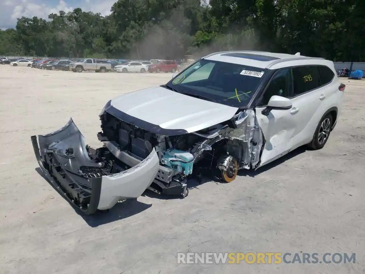 2 Photograph of a damaged car 5TDGARAH9NS513448 TOYOTA HIGHLANDER 2022