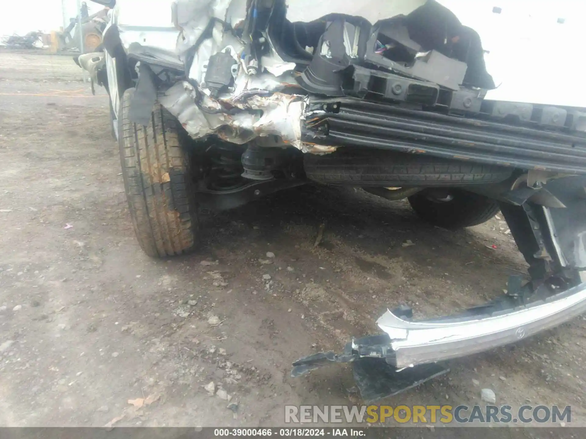 19 Photograph of a damaged car 5TDGBRCH1NS551105 TOYOTA HIGHLANDER 2022