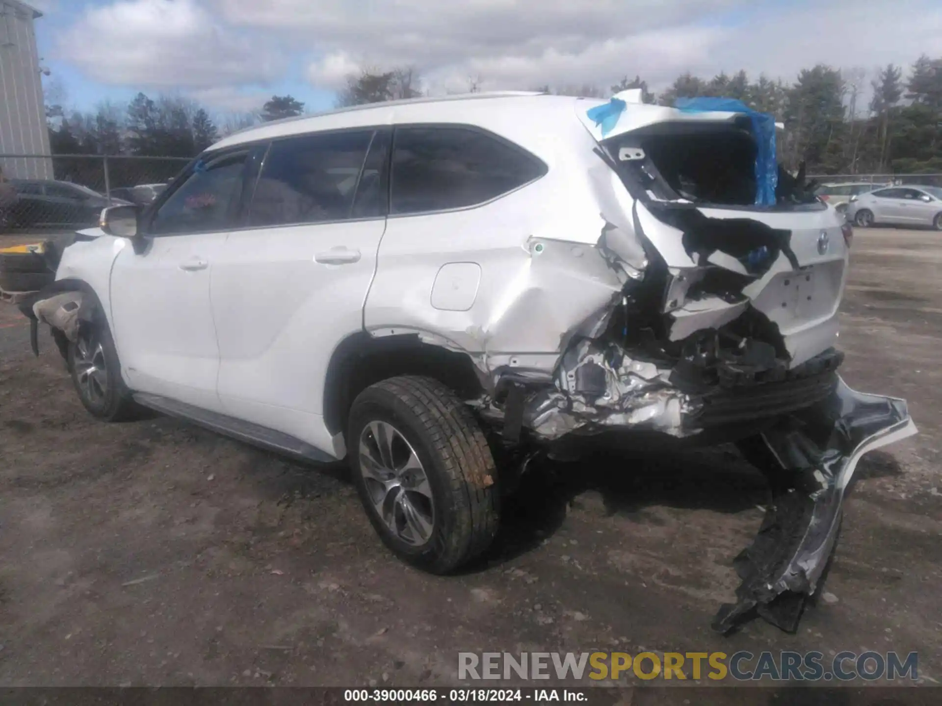 3 Photograph of a damaged car 5TDGBRCH1NS551105 TOYOTA HIGHLANDER 2022