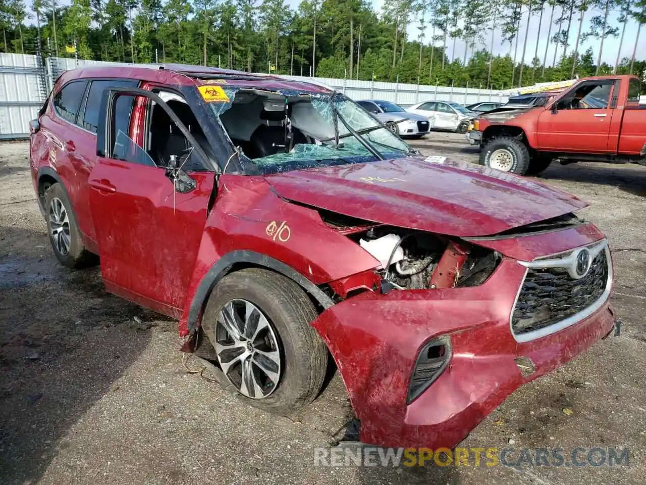 1 Photograph of a damaged car 5TDGZRAH4NS108199 TOYOTA HIGHLANDER 2022