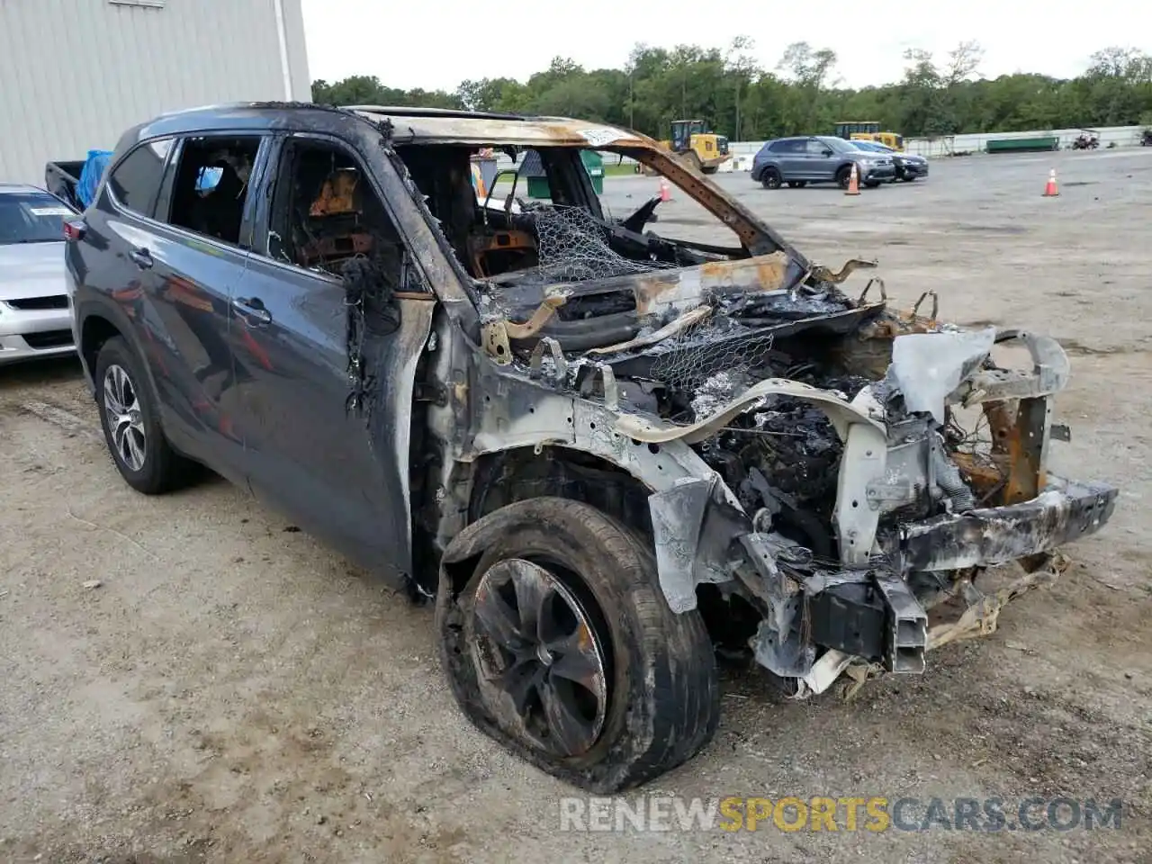 1 Photograph of a damaged car 5TDGZRAH5NS543572 TOYOTA HIGHLANDER 2022