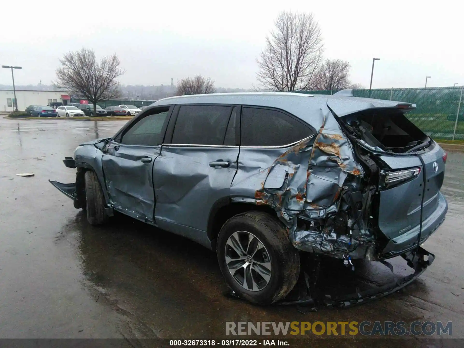 6 Photograph of a damaged car 5TDGZRAH6NS101285 TOYOTA HIGHLANDER 2022