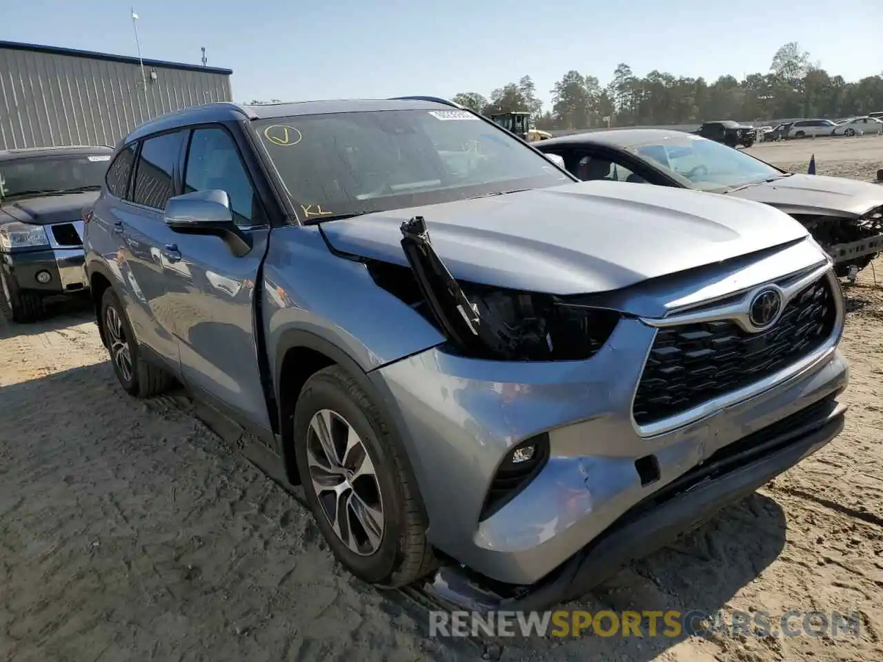 1 Photograph of a damaged car 5TDGZRAH8NS127337 TOYOTA HIGHLANDER 2022