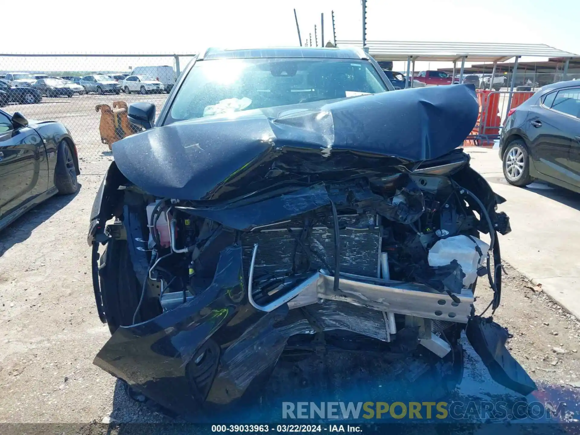 13 Photograph of a damaged car 5TDGZRAH8NS559944 TOYOTA HIGHLANDER 2022