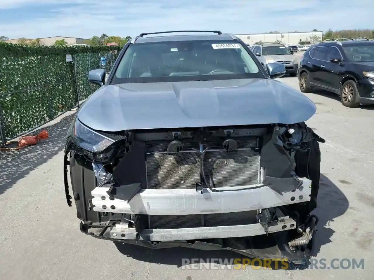 5 Photograph of a damaged car 5TDGZRAH9NS130313 TOYOTA HIGHLANDER 2022