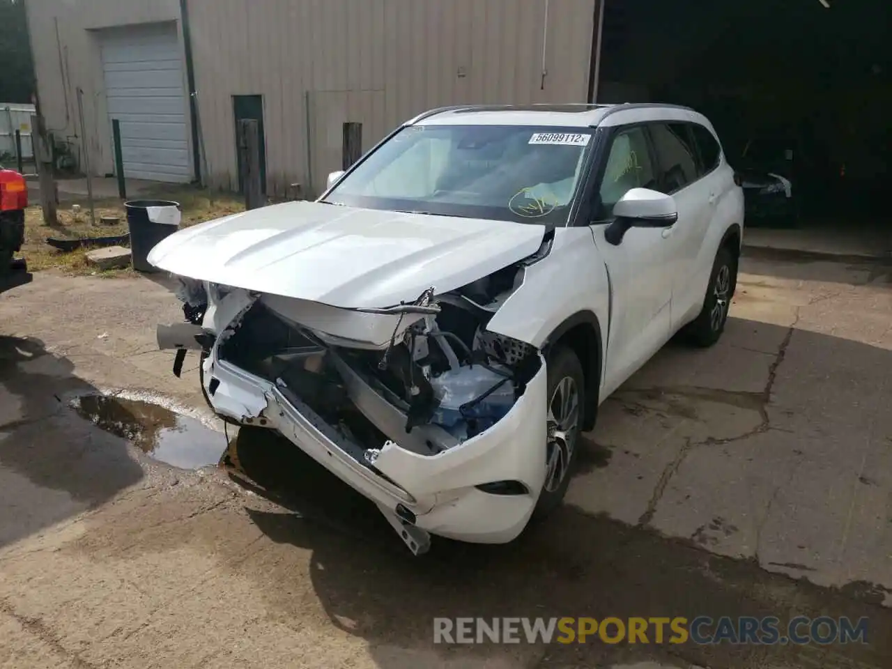 2 Photograph of a damaged car 5TDGZRBH1NS161652 TOYOTA HIGHLANDER 2022