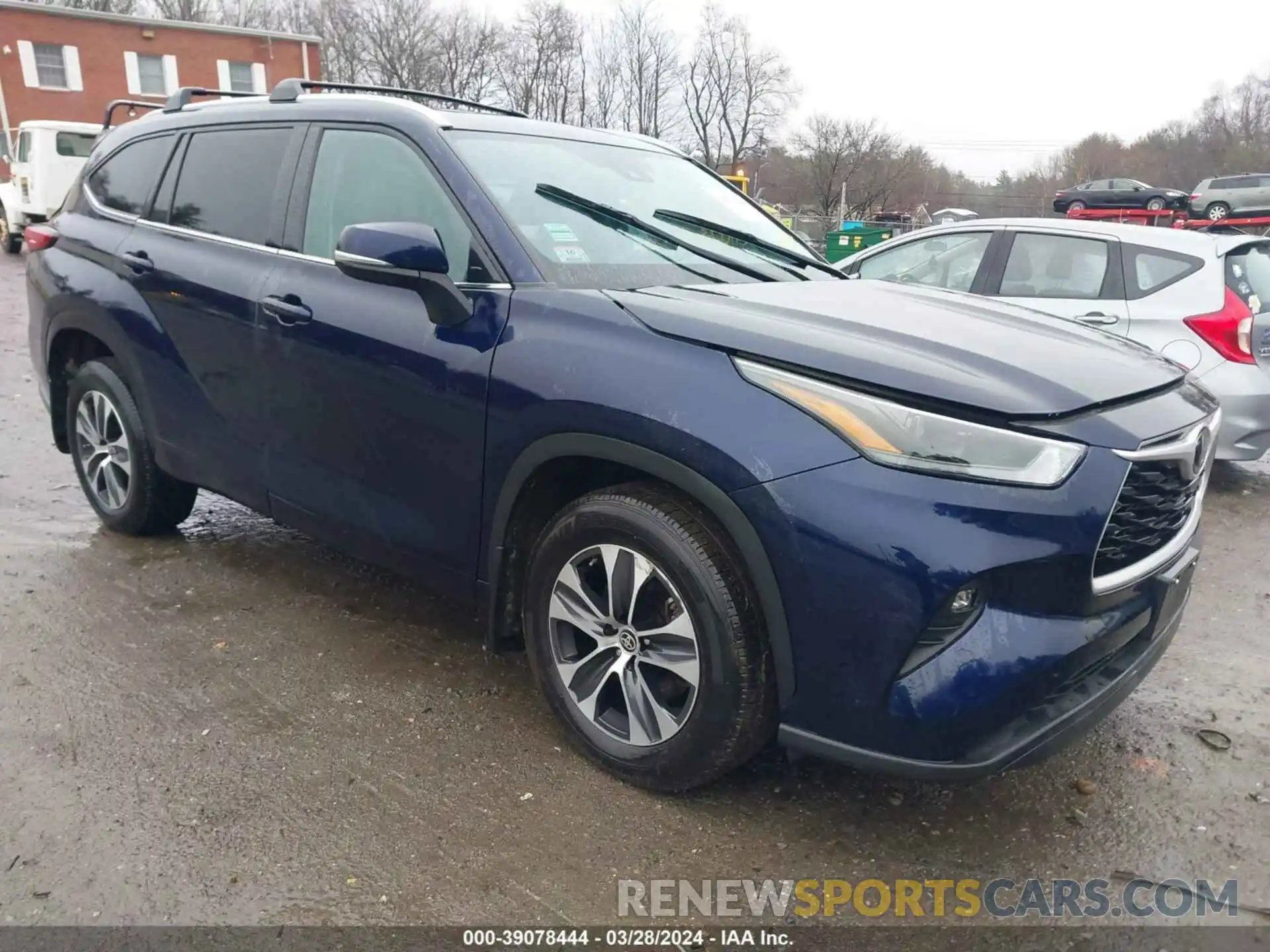 1 Photograph of a damaged car 5TDGZRBH1NS578270 TOYOTA HIGHLANDER 2022