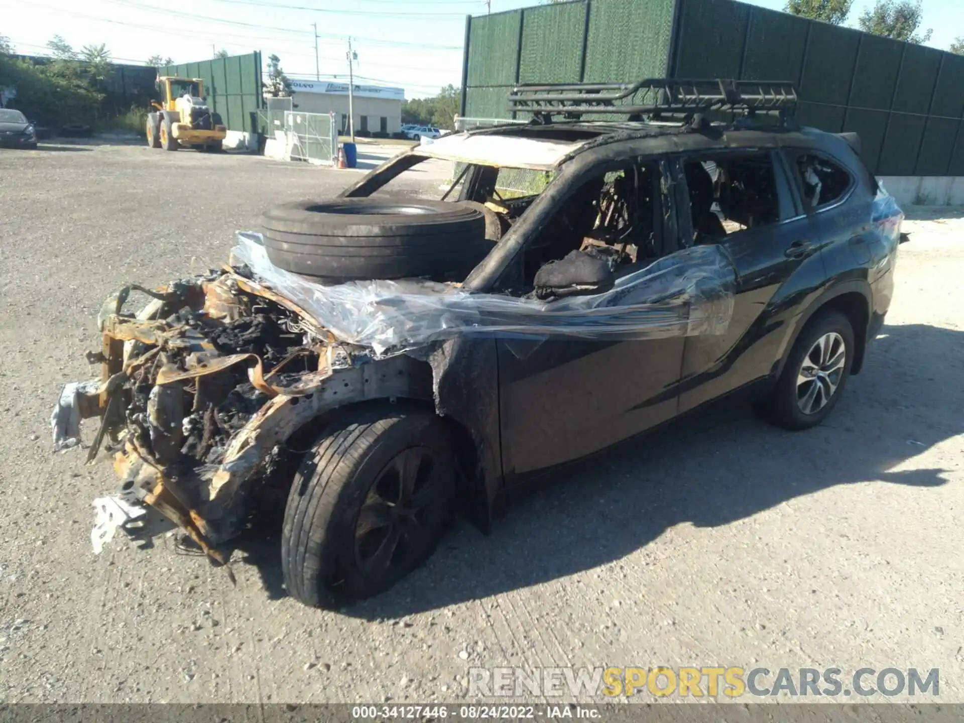 2 Photograph of a damaged car 5TDGZRBH2NS212737 TOYOTA HIGHLANDER 2022