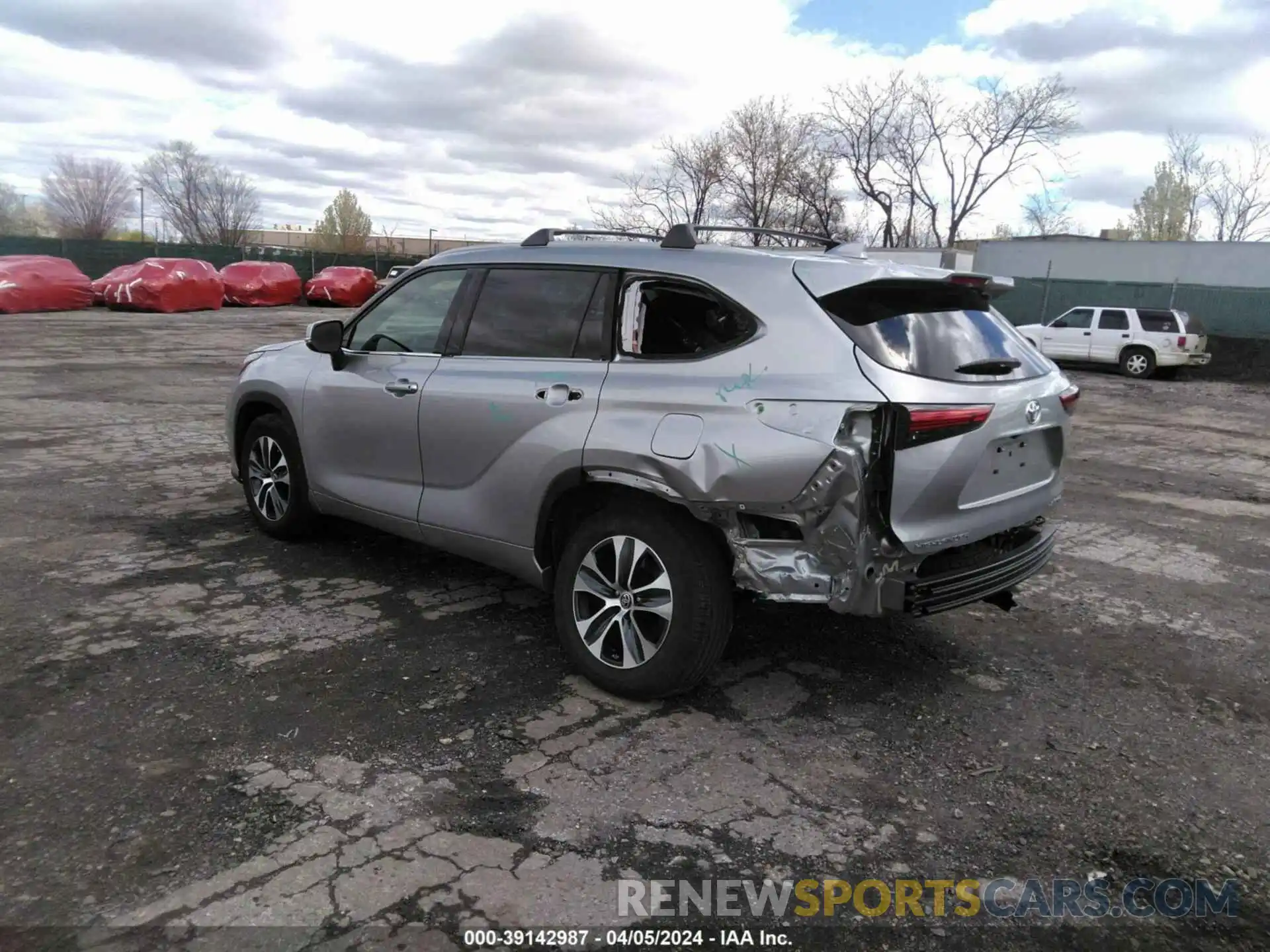 3 Photograph of a damaged car 5TDGZRBH2NS230705 TOYOTA HIGHLANDER 2022