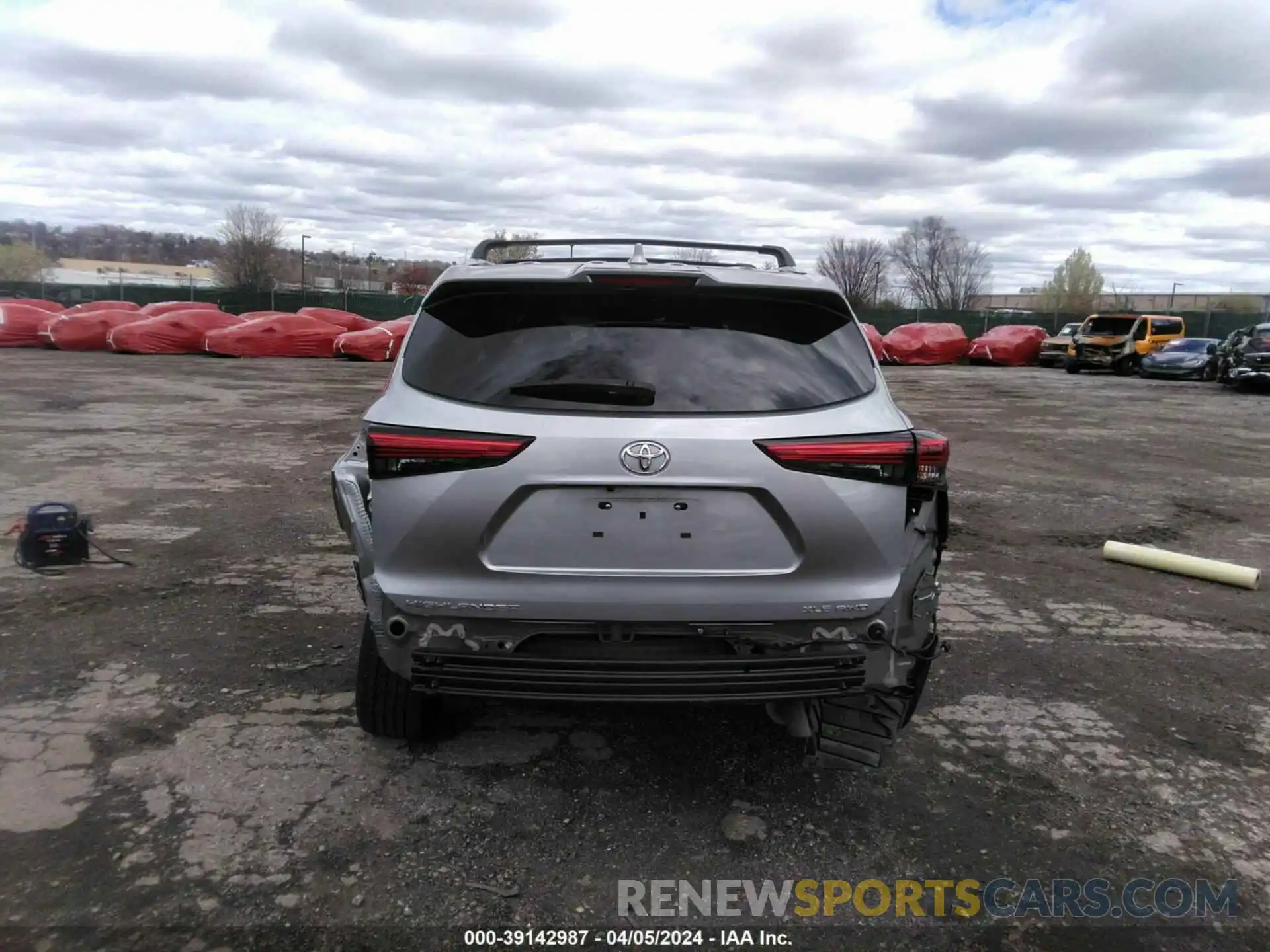 6 Photograph of a damaged car 5TDGZRBH2NS230705 TOYOTA HIGHLANDER 2022