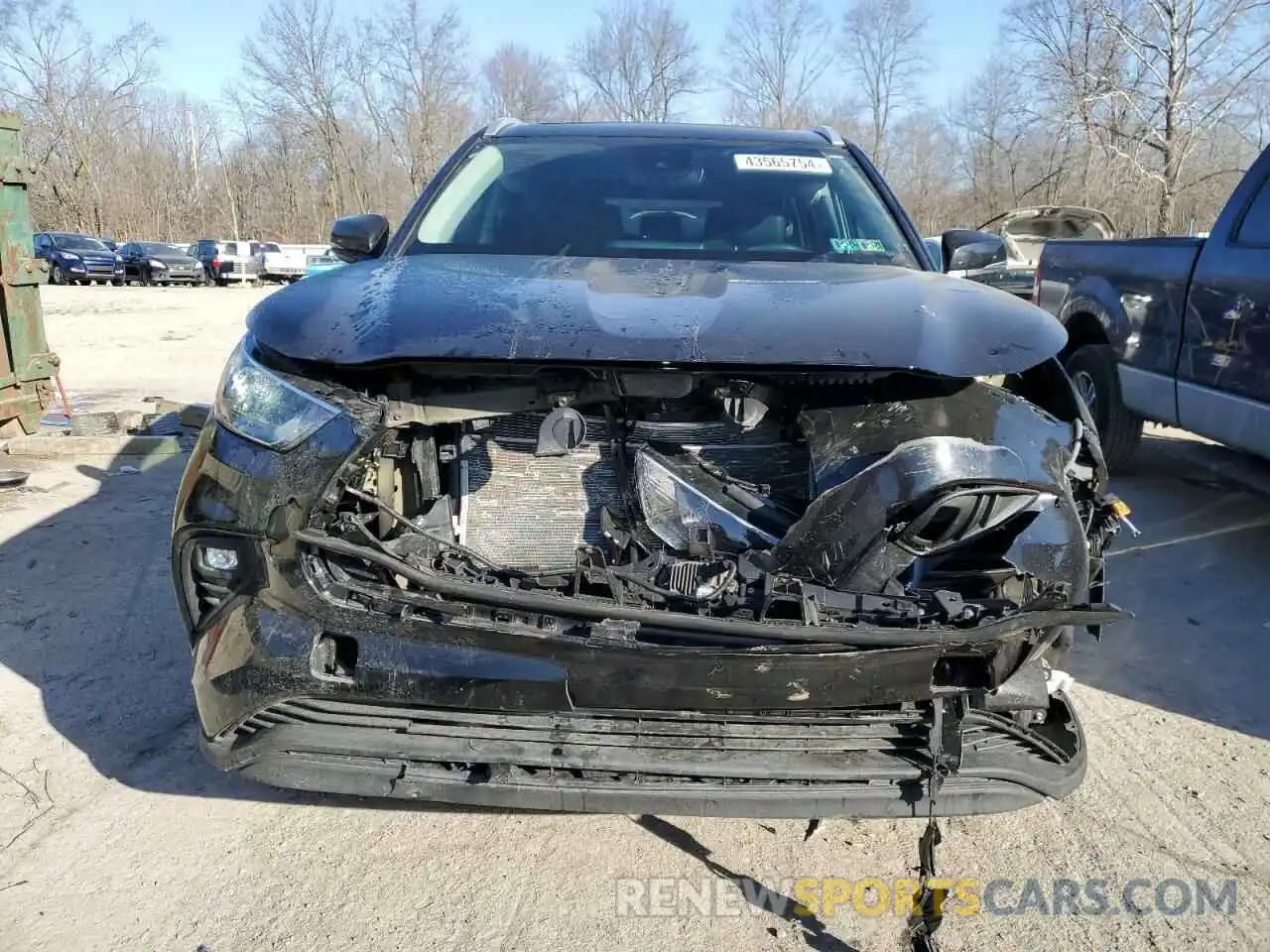 5 Photograph of a damaged car 5TDGZRBH2NS246306 TOYOTA HIGHLANDER 2022