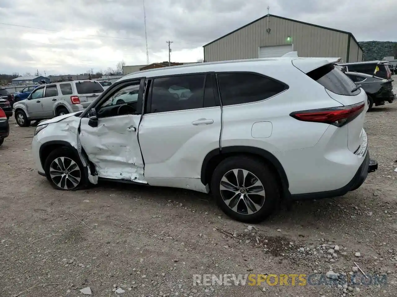 2 Photograph of a damaged car 5TDGZRBH4NS237798 TOYOTA HIGHLANDER 2022