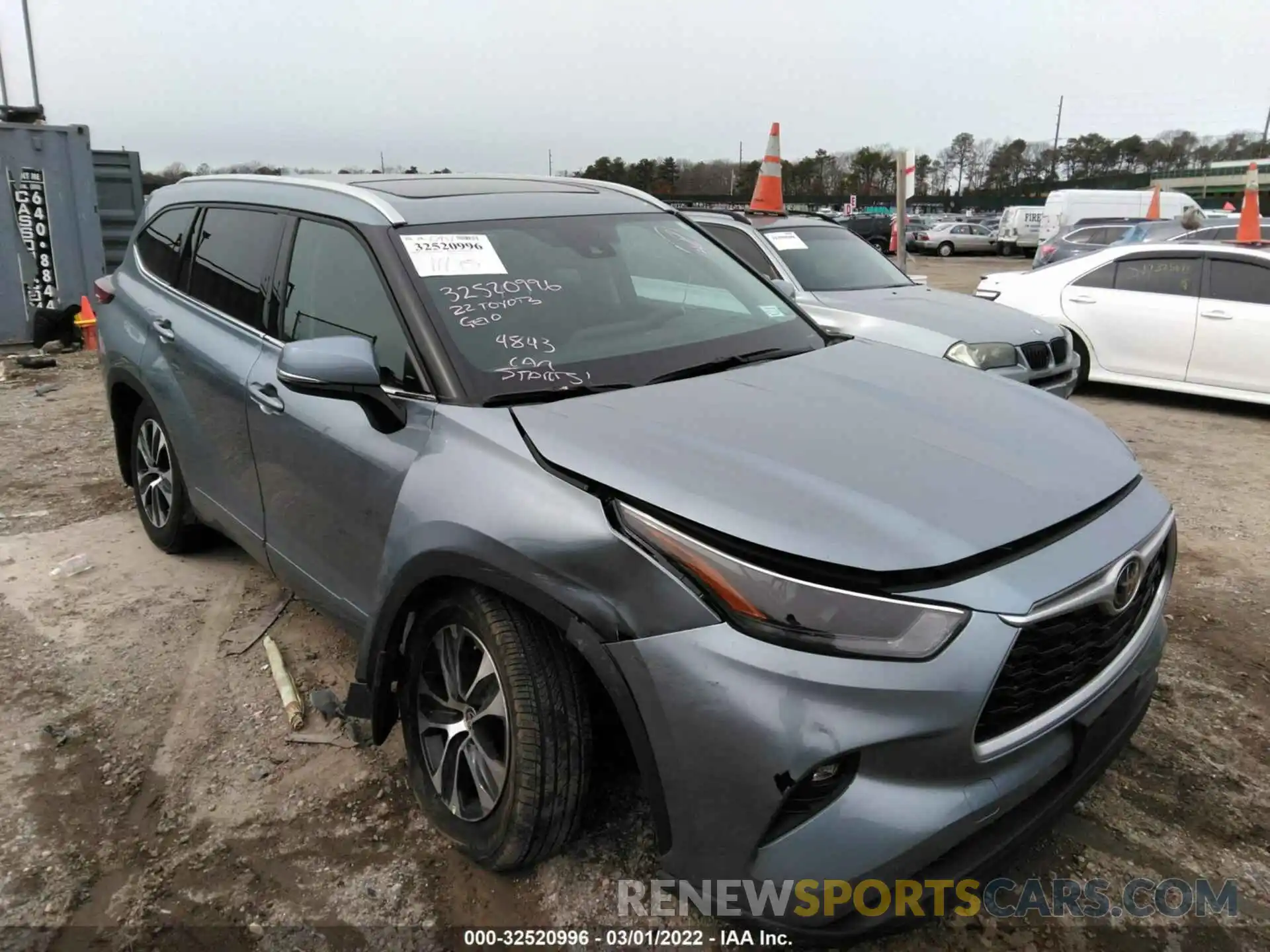 6 Photograph of a damaged car 5TDGZRBH7NS172588 TOYOTA HIGHLANDER 2022