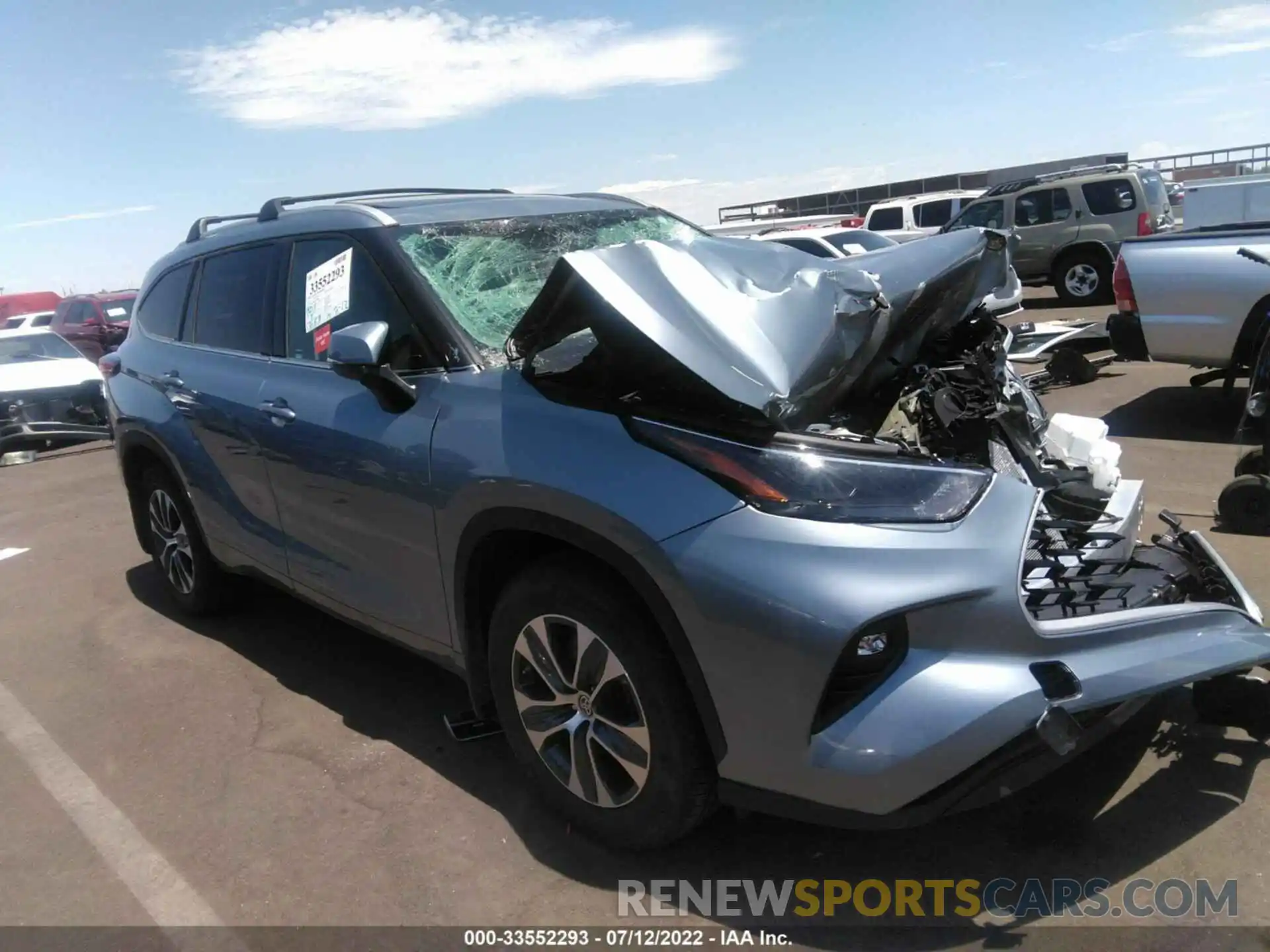 1 Photograph of a damaged car 5TDGZRBH7NS204388 TOYOTA HIGHLANDER 2022