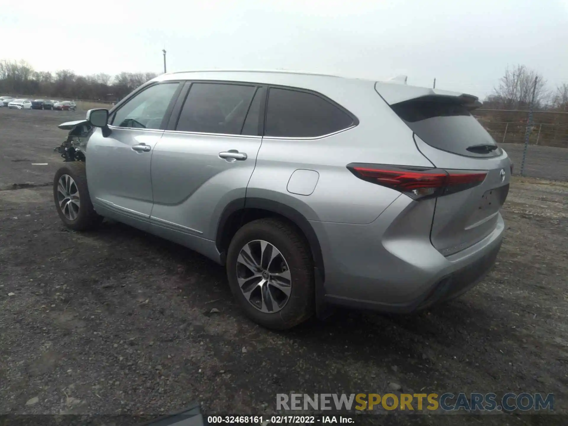 3 Photograph of a damaged car 5TDGZRBH8NS169912 TOYOTA HIGHLANDER 2022