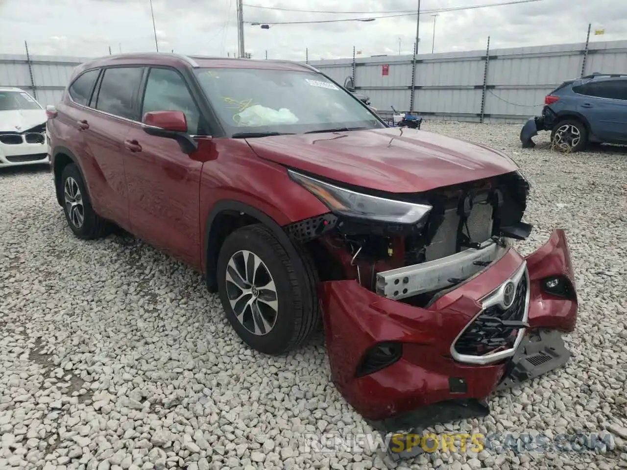 1 Photograph of a damaged car 5TDGZRBH8NS564561 TOYOTA HIGHLANDER 2022