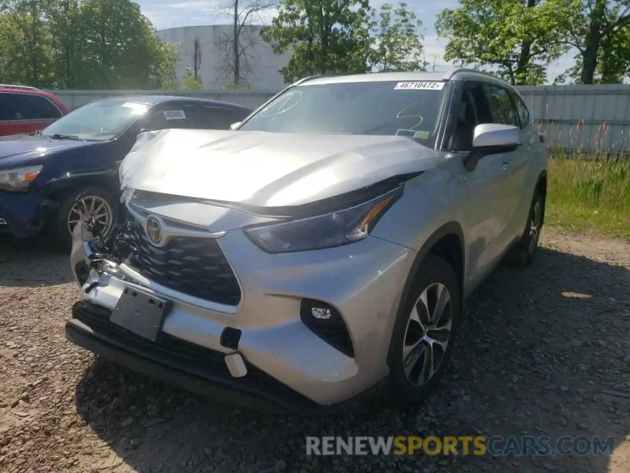 2 Photograph of a damaged car 5TDGZRBH8NS570294 TOYOTA HIGHLANDER 2022