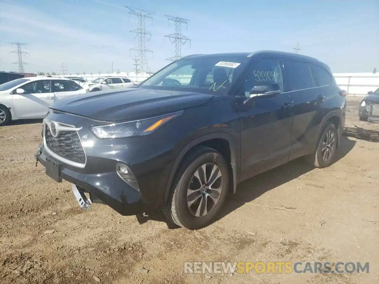 2 Photograph of a damaged car 5TDGZRBH8NS581389 TOYOTA HIGHLANDER 2022