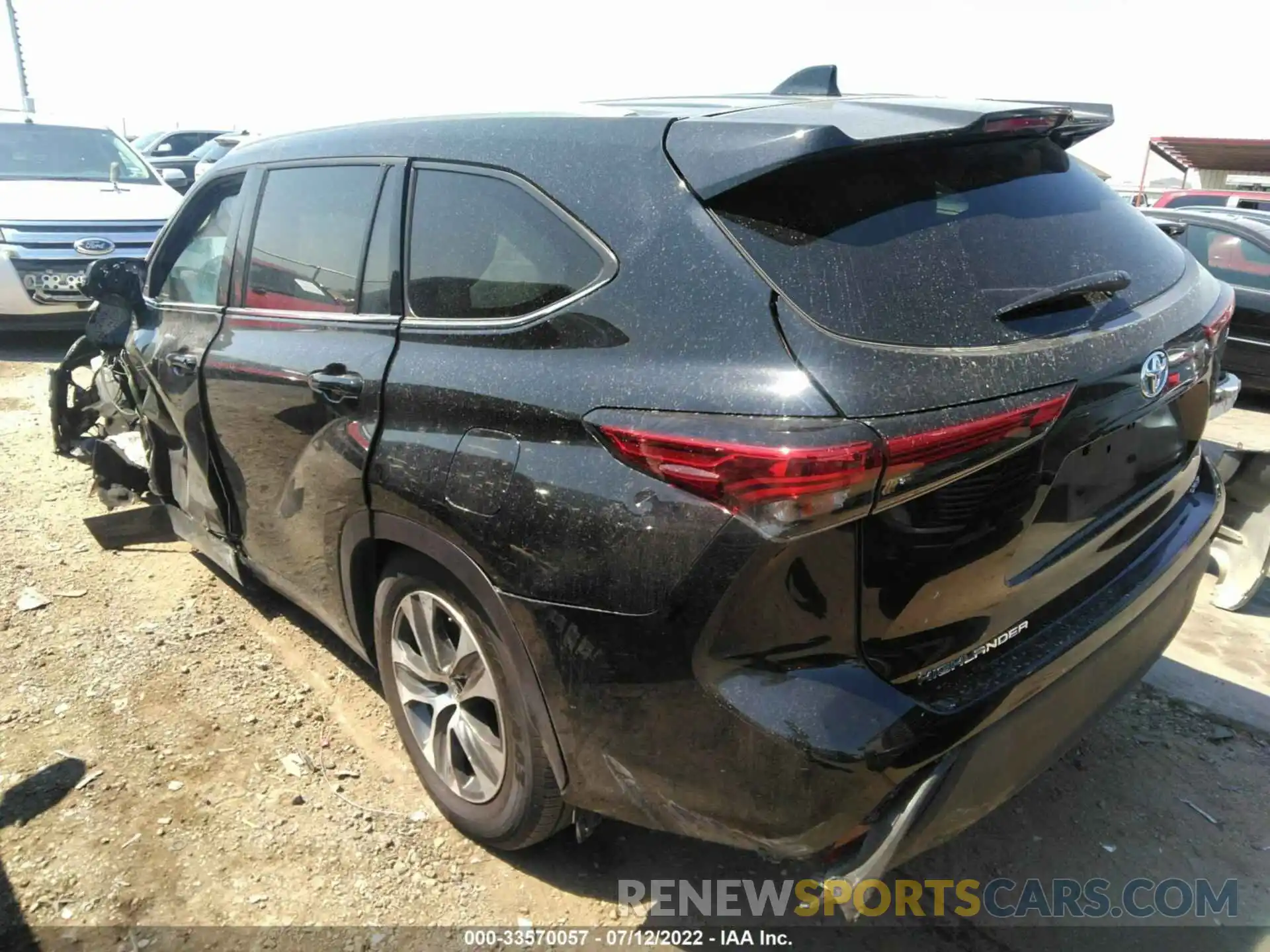 3 Photograph of a damaged car 5TDHARAH0NS511480 TOYOTA HIGHLANDER 2022