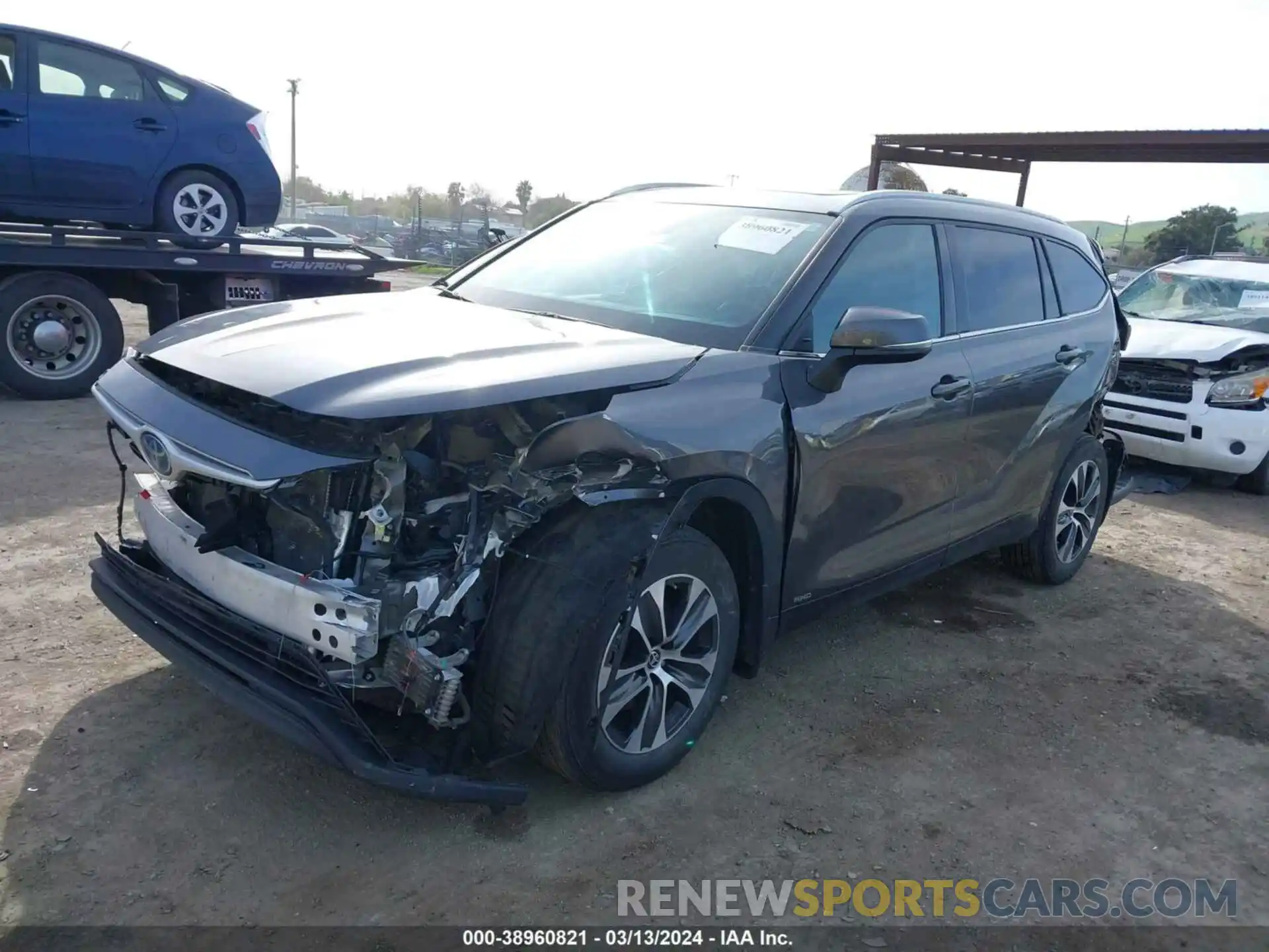 2 Photograph of a damaged car 5TDHBRCH3NS540630 TOYOTA HIGHLANDER 2022