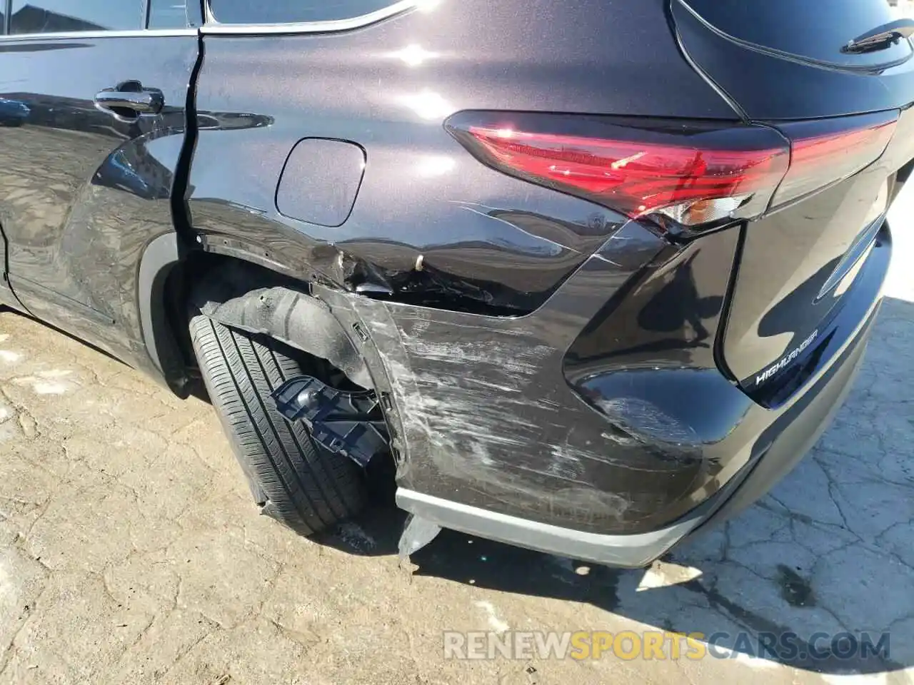 9 Photograph of a damaged car 5TDHZRAH1NS091625 TOYOTA HIGHLANDER 2022