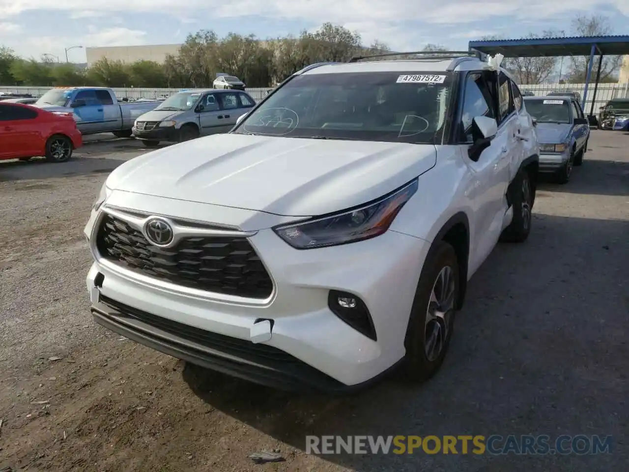 2 Photograph of a damaged car 5TDHZRAH9NS092019 TOYOTA HIGHLANDER 2022