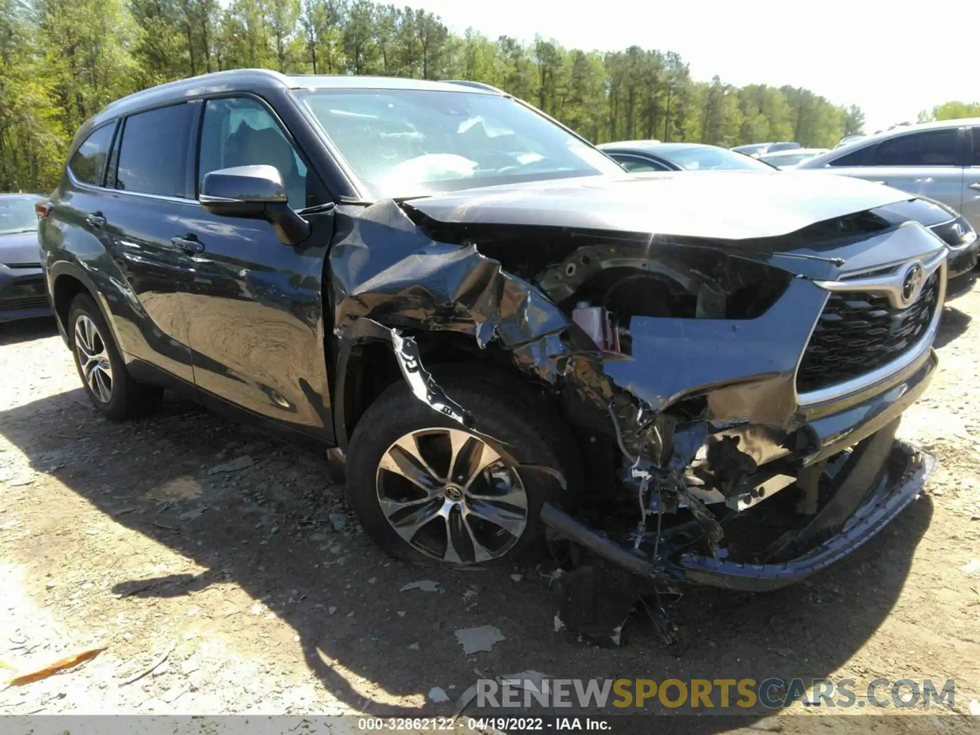 1 Photograph of a damaged car 5TDHZRAHXNS103870 TOYOTA HIGHLANDER 2022