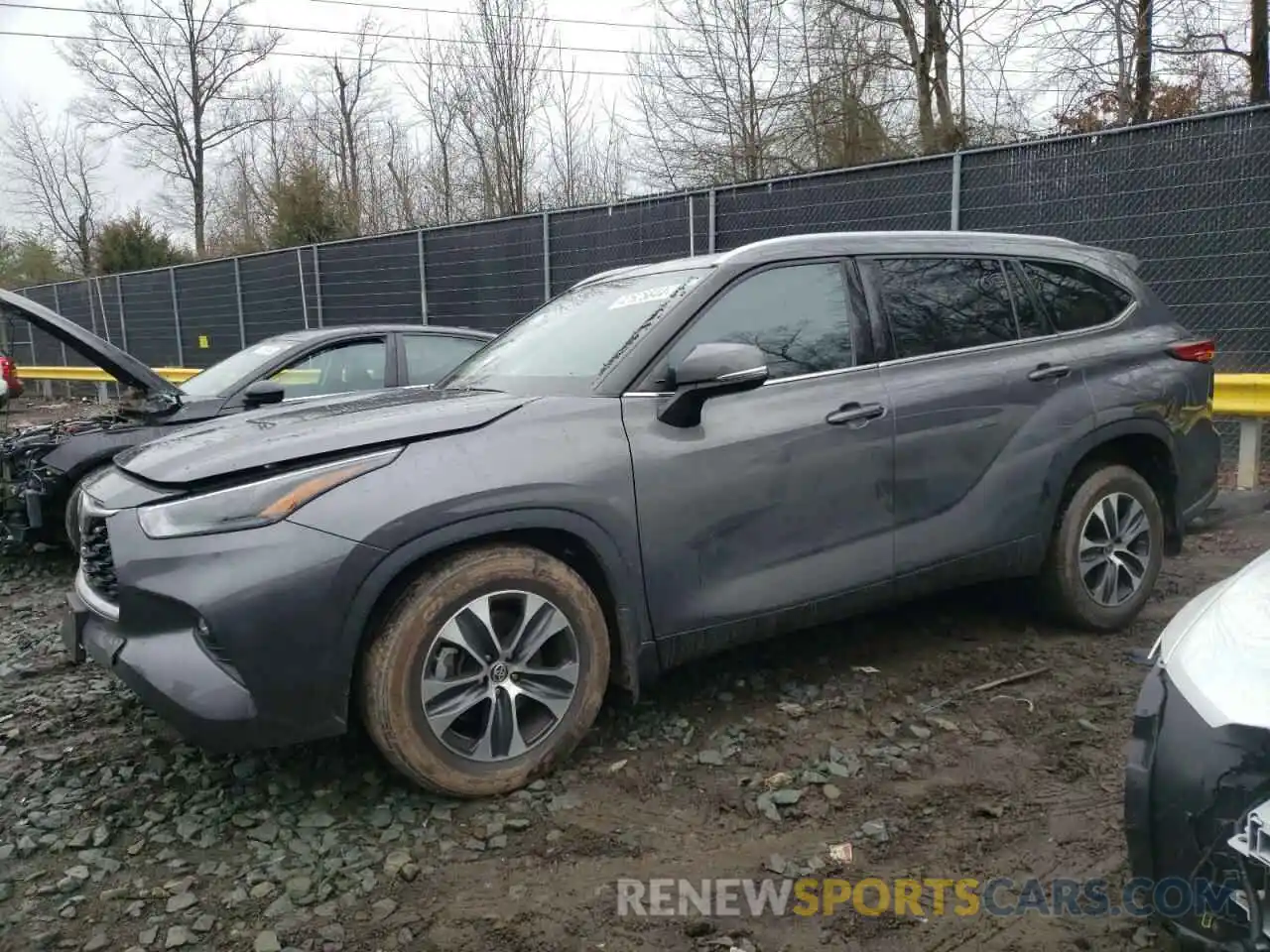 1 Photograph of a damaged car 5TDHZRBH4NS575724 TOYOTA HIGHLANDER 2022