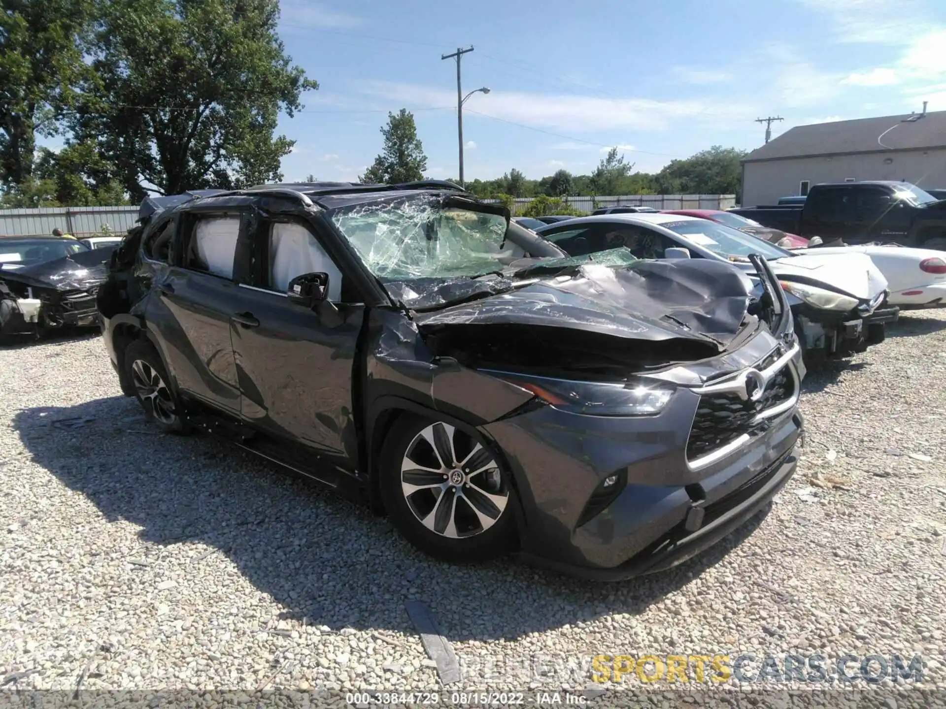 1 Photograph of a damaged car 5TDHZRBH9NS174749 TOYOTA HIGHLANDER 2022