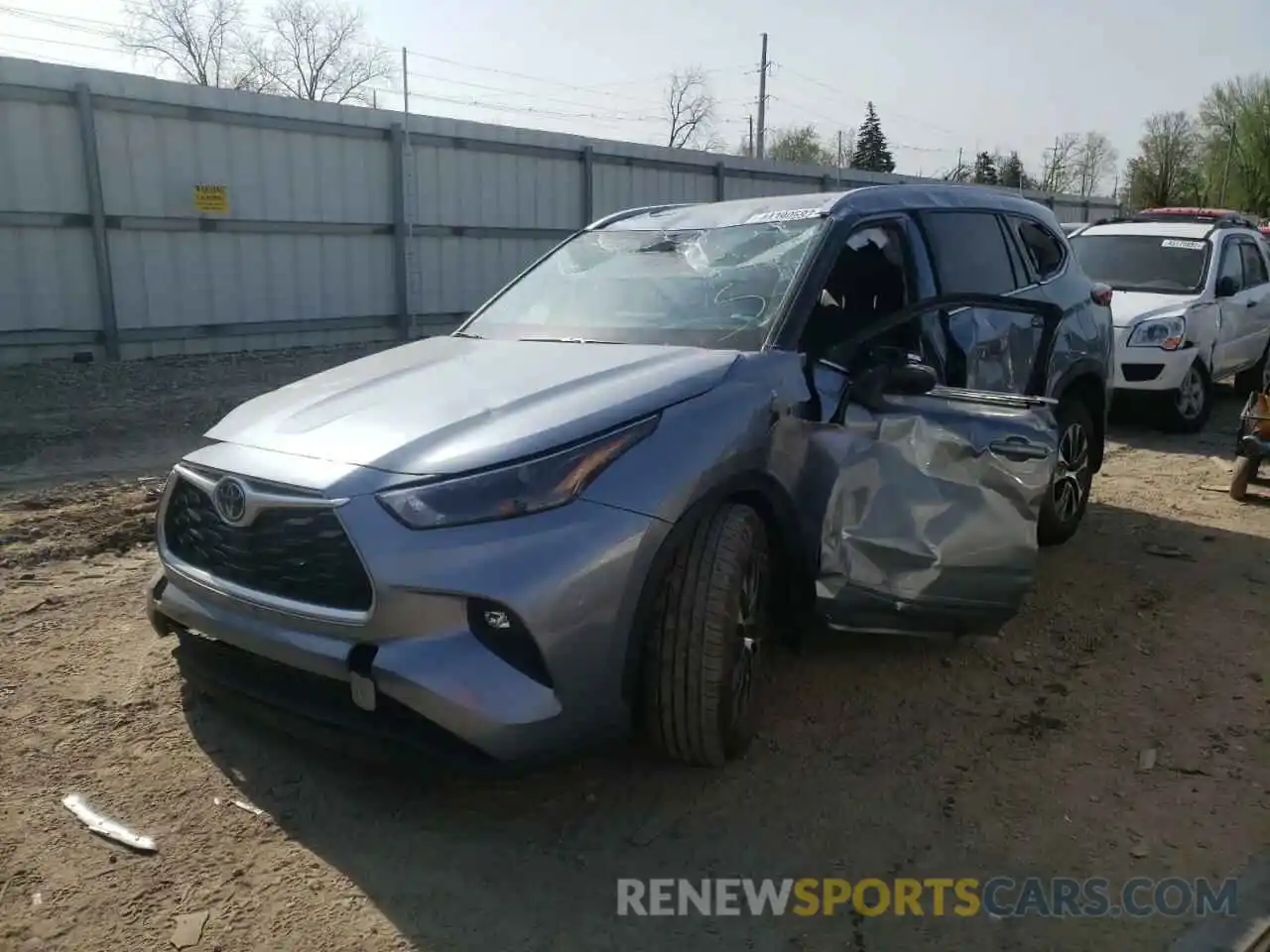 2 Photograph of a damaged car 5TDHZRBHXNS202204 TOYOTA HIGHLANDER 2022