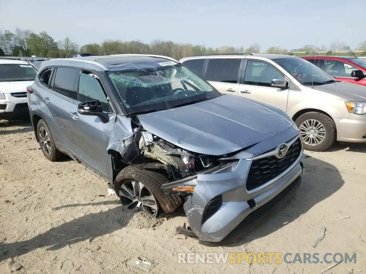 9 Photograph of a damaged car 5TDHZRBHXNS202204 TOYOTA HIGHLANDER 2022