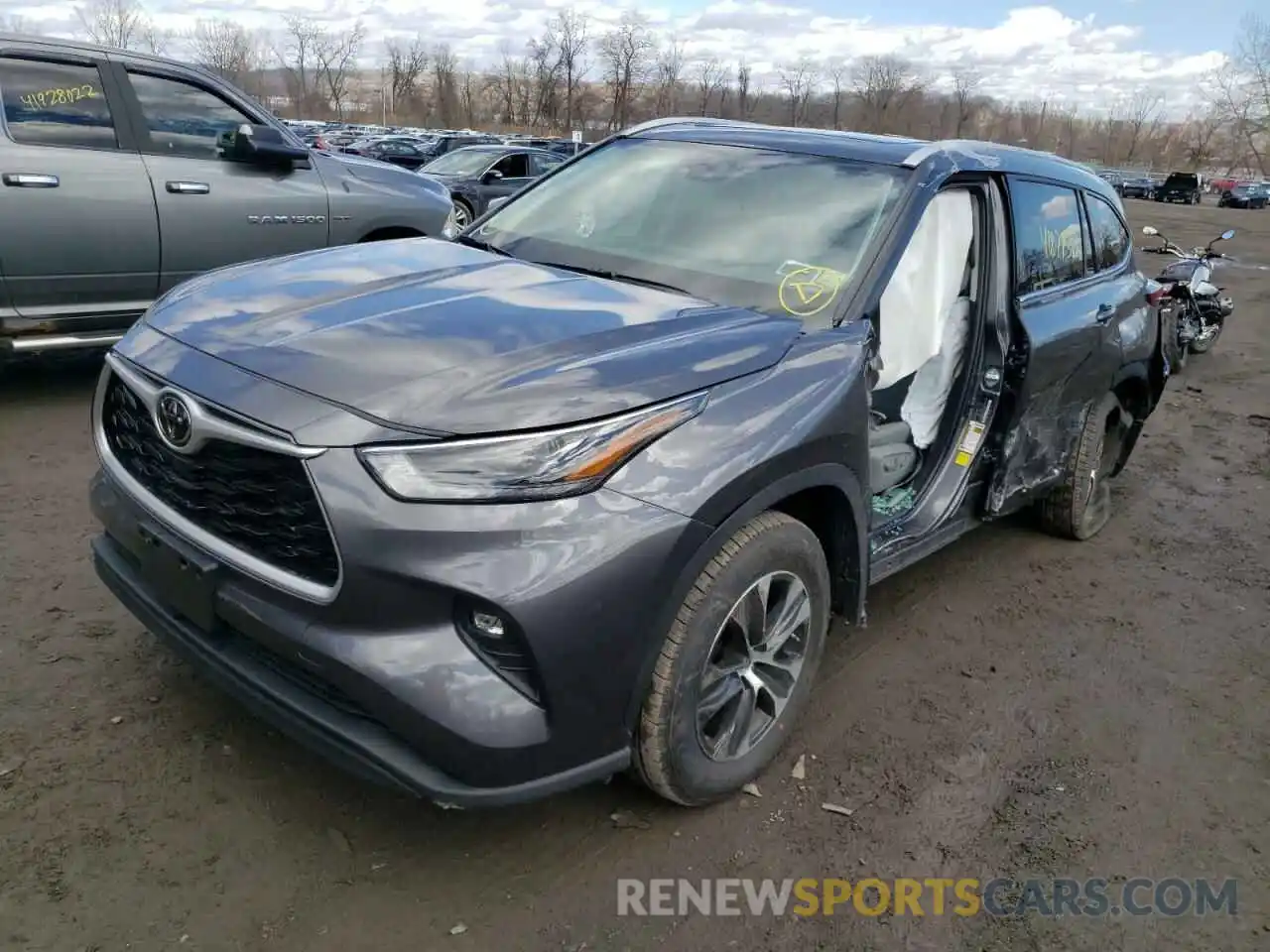 2 Photograph of a damaged car 5TDHZRBHXNS569636 TOYOTA HIGHLANDER 2022