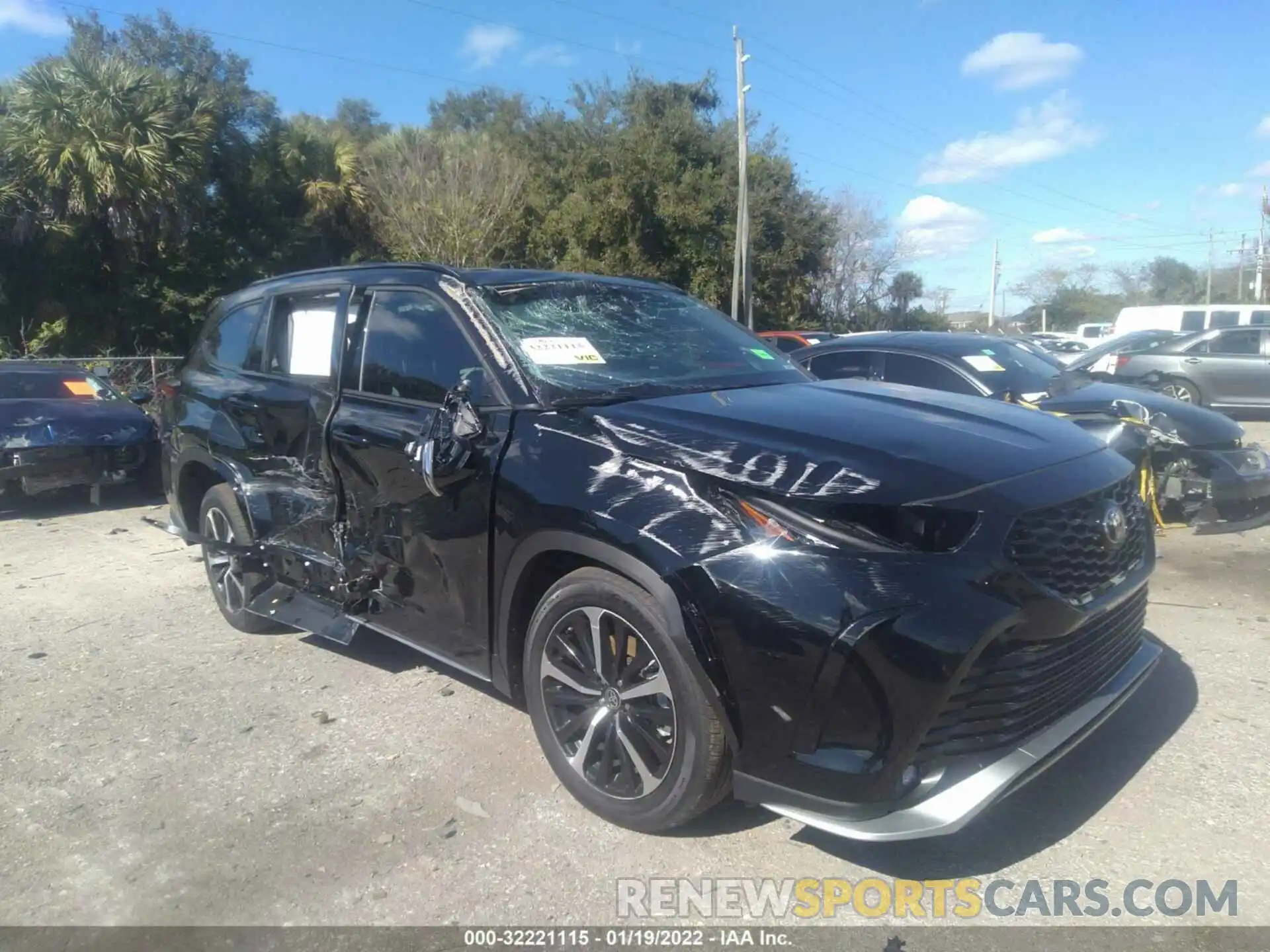 1 Photograph of a damaged car 5TDJZRAH2NS093353 TOYOTA HIGHLANDER 2022