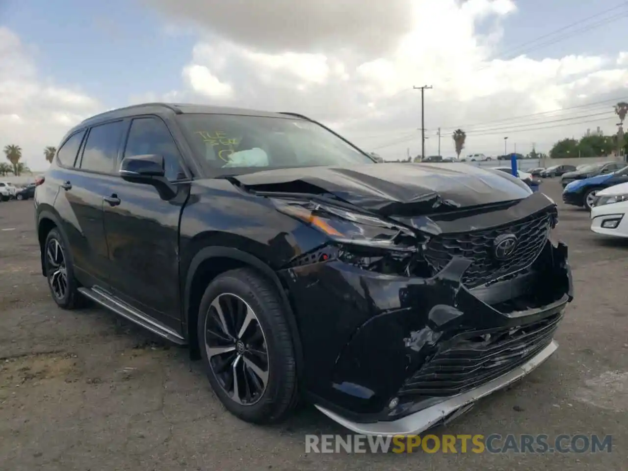 1 Photograph of a damaged car 5TDJZRAH3NS114338 TOYOTA HIGHLANDER 2022