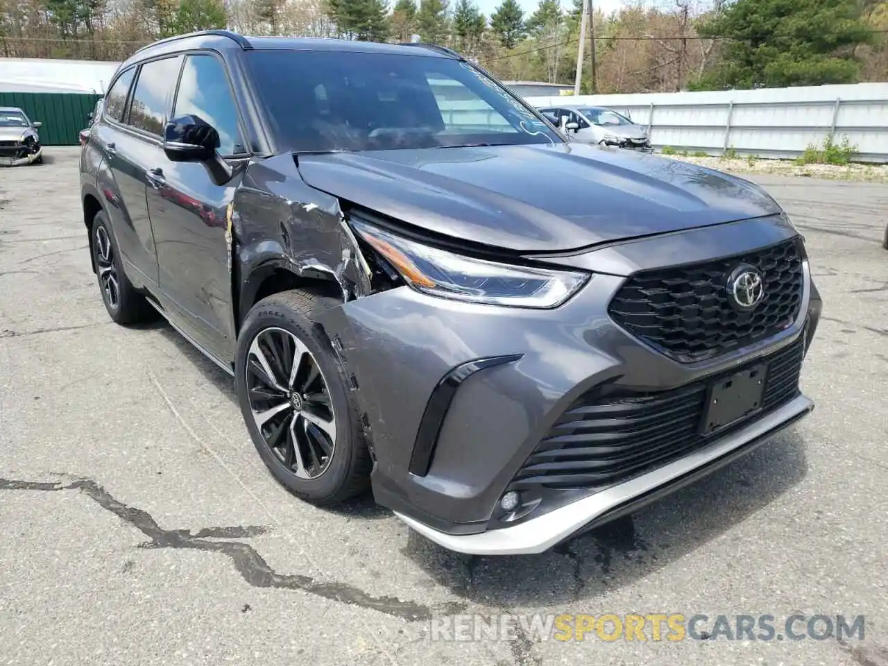 1 Photograph of a damaged car 5TDJZRBH3NS195968 TOYOTA HIGHLANDER 2022