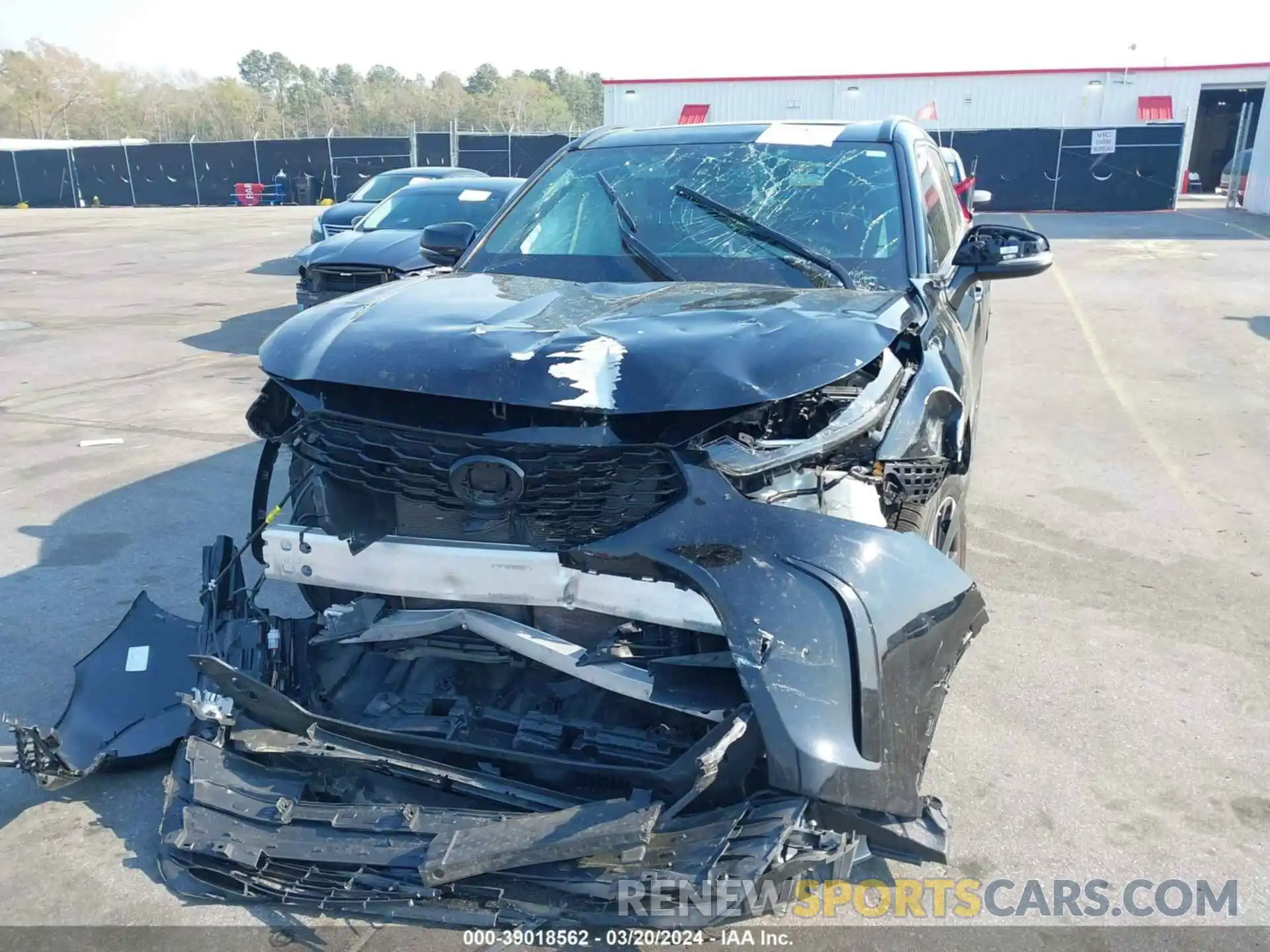 6 Photograph of a damaged car 5TDLZRAH5NS107786 TOYOTA HIGHLANDER 2022