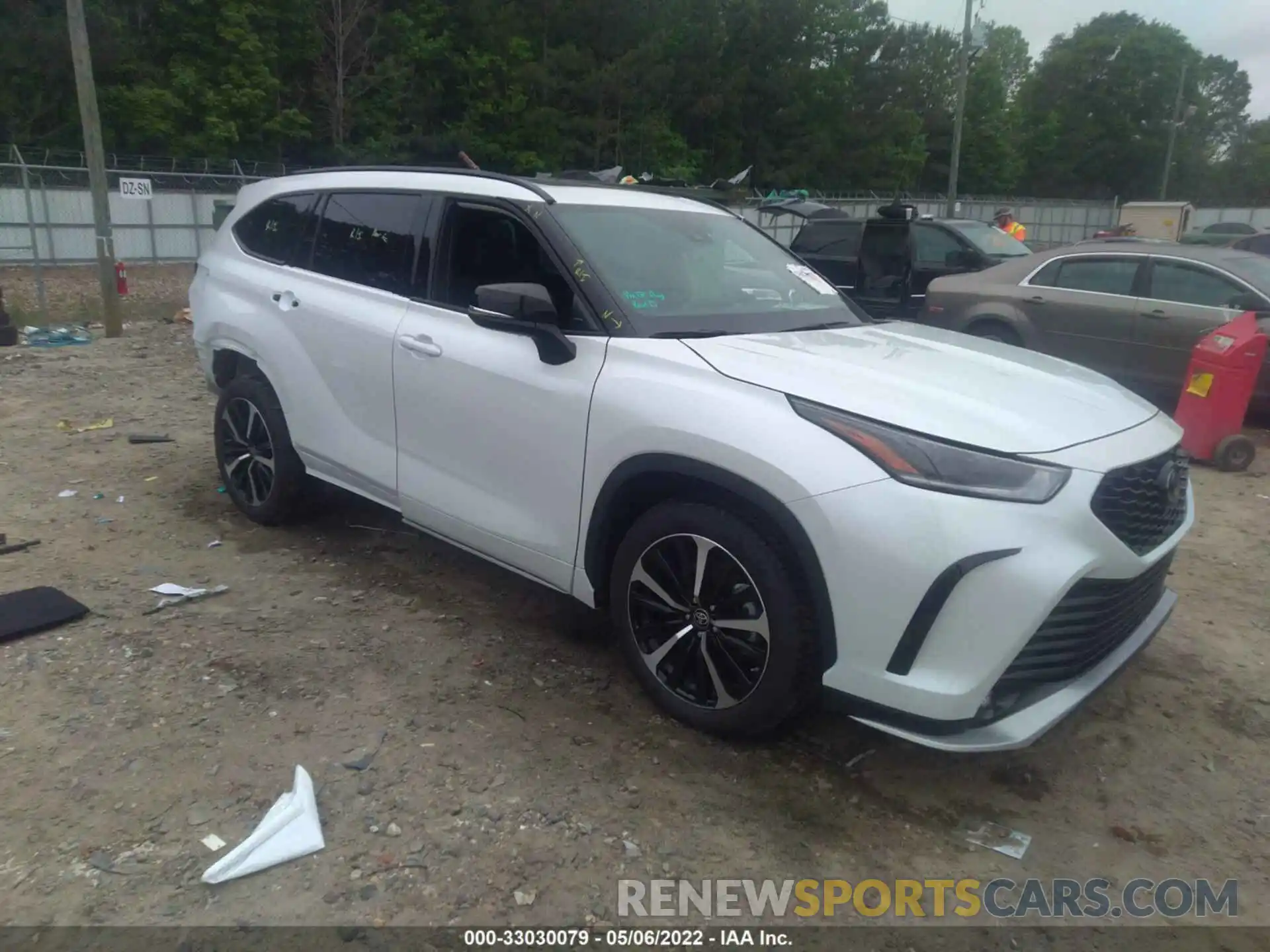 1 Photograph of a damaged car 5TDLZRBHXNS196298 TOYOTA HIGHLANDER 2022