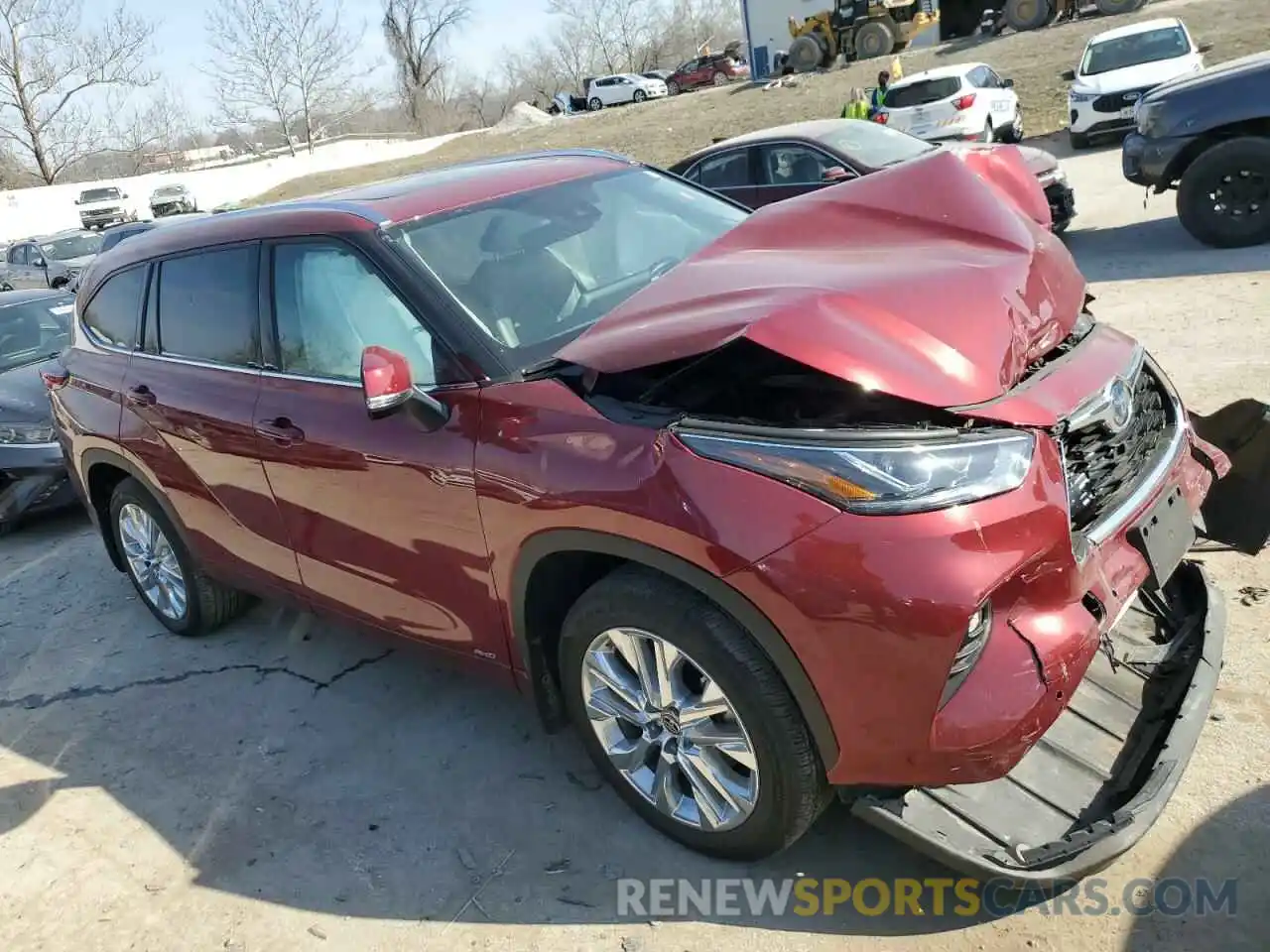 4 Photograph of a damaged car 5TDXBRCH5NS541788 TOYOTA HIGHLANDER 2022