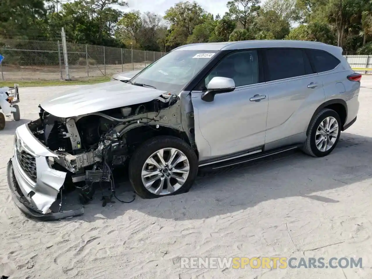 1 Photograph of a damaged car 5TDYZRAH8NS117265 TOYOTA HIGHLANDER 2022