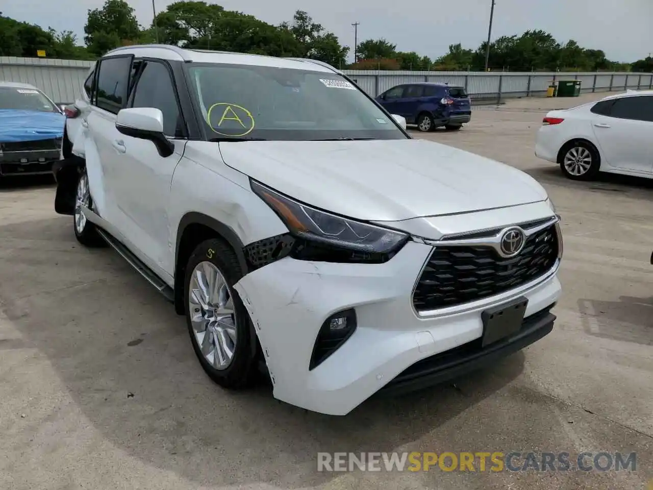 1 Photograph of a damaged car 5TDYZRAHXNS094409 TOYOTA HIGHLANDER 2022