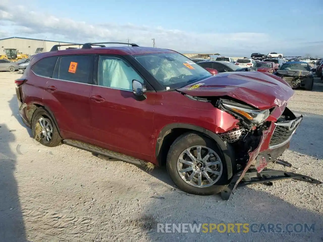 4 Photograph of a damaged car 5TDZZRAH1NS542153 TOYOTA HIGHLANDER 2022