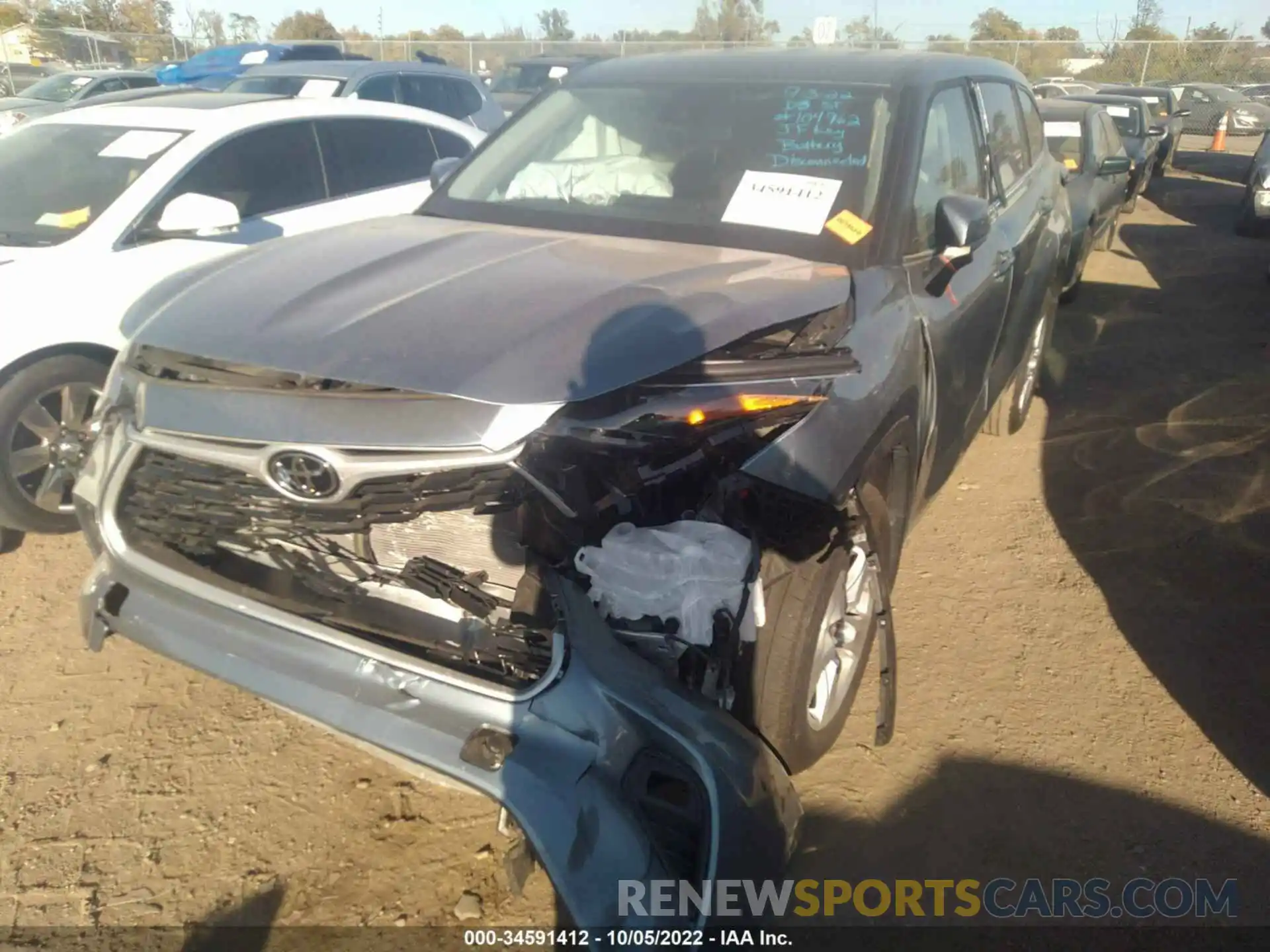 6 Photograph of a damaged car 5TDZZRAH3NS104962 TOYOTA HIGHLANDER 2022