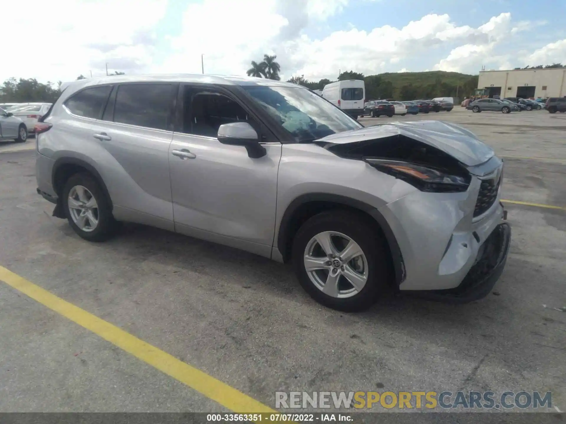 1 Photograph of a damaged car 5TDZZRAH4NS113685 TOYOTA HIGHLANDER 2022