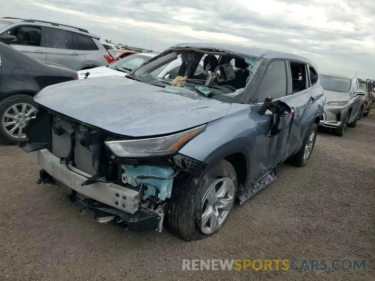 2 Photograph of a damaged car 5TDZZRAH5NS114005 TOYOTA HIGHLANDER 2022