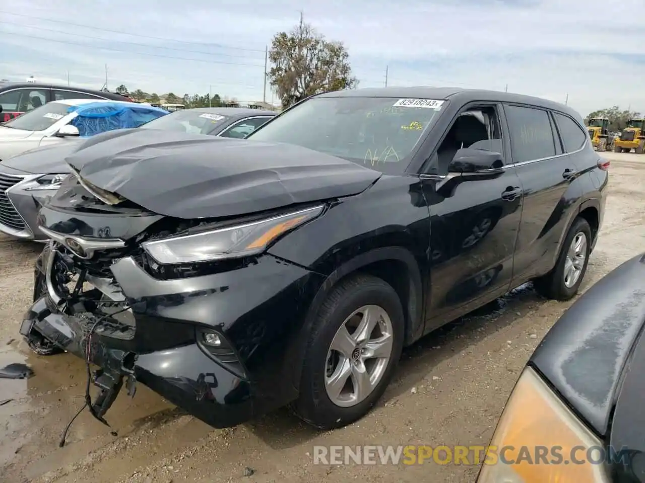 1 Photograph of a damaged car 5TDZZRAH7NS554954 TOYOTA HIGHLANDER 2022