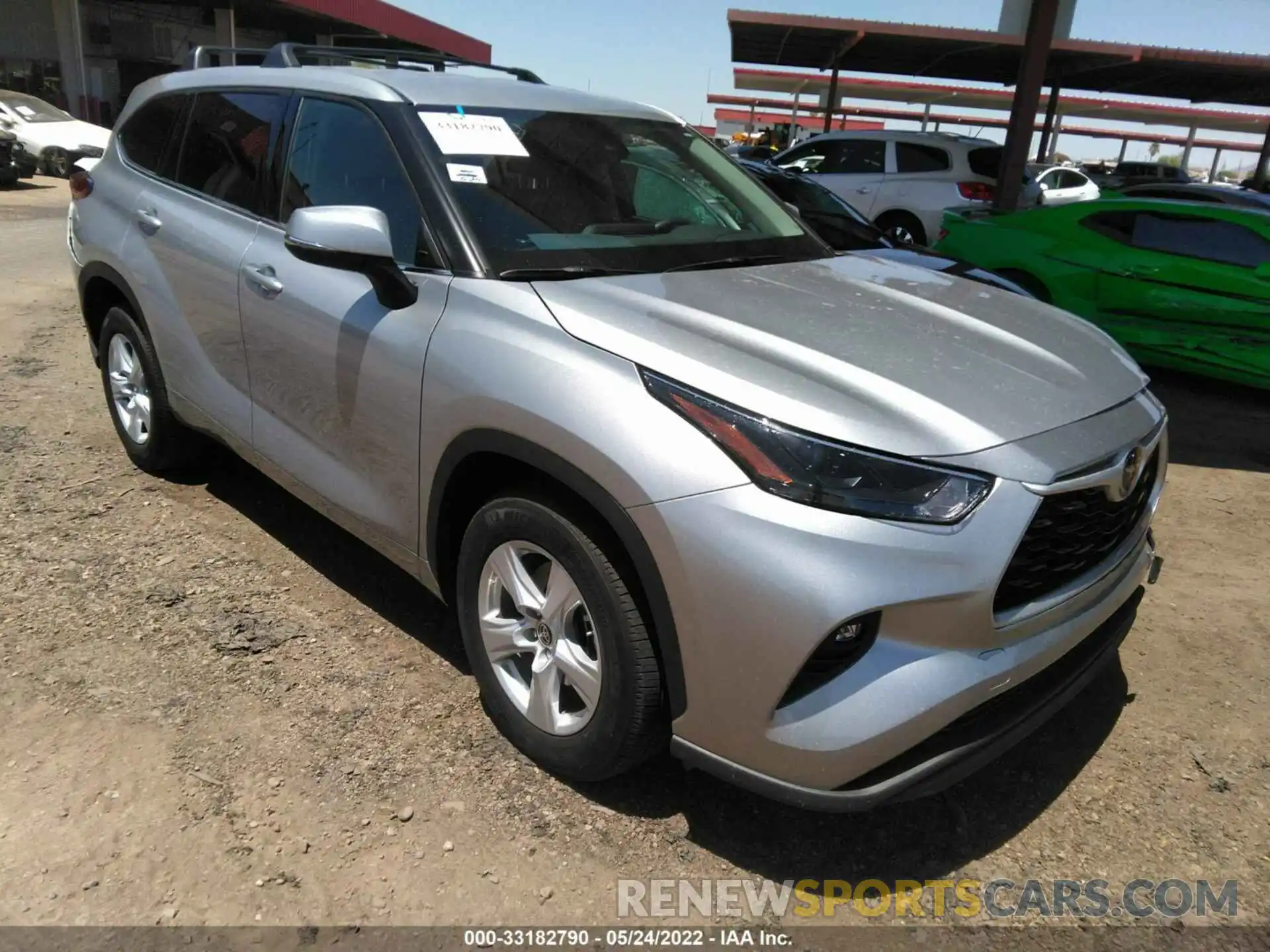 1 Photograph of a damaged car 5TDZZRAH8NS105850 TOYOTA HIGHLANDER 2022