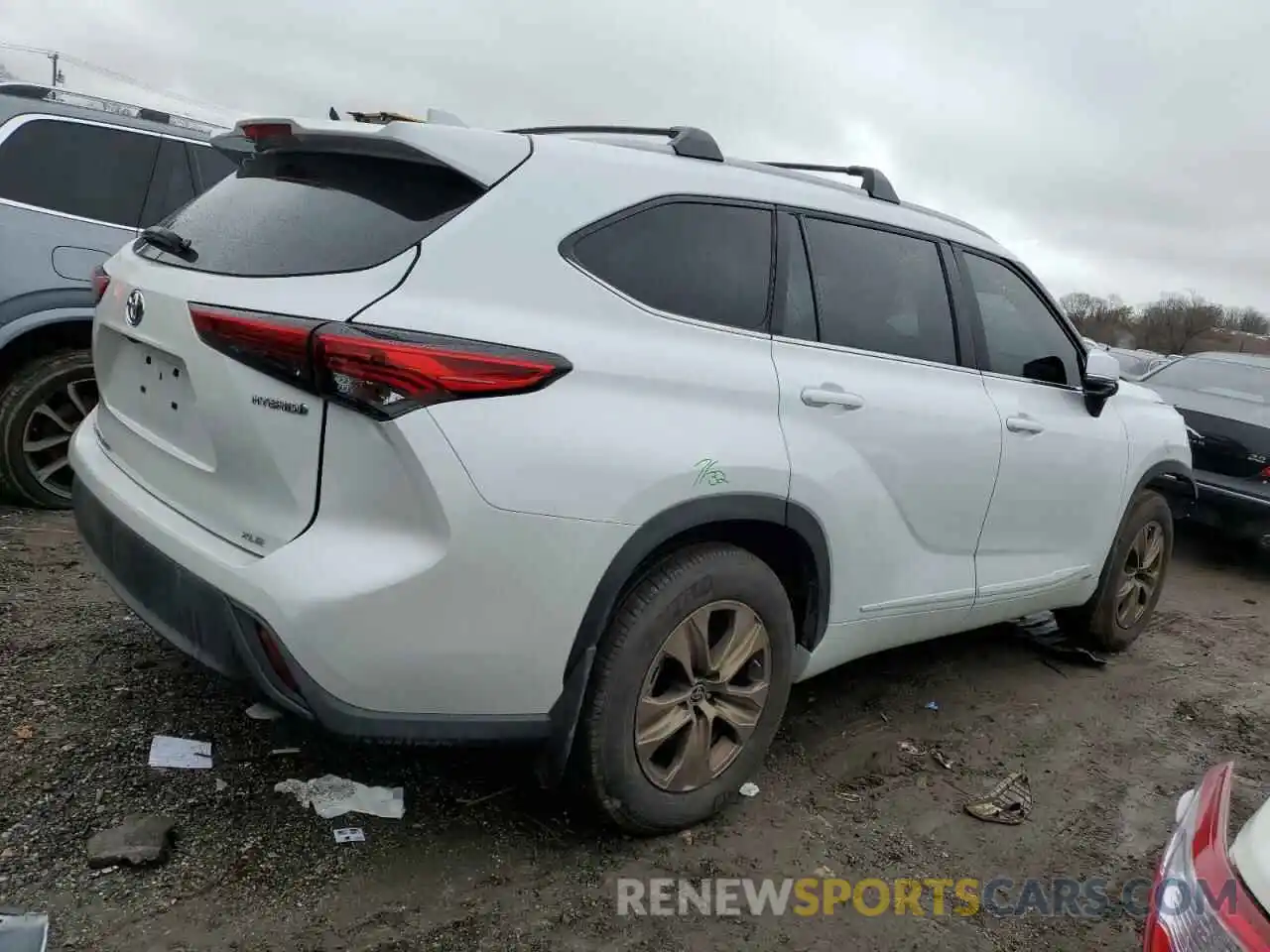 3 Photograph of a damaged car 5TDABRCH9PS585883 TOYOTA HIGHLANDER 2023