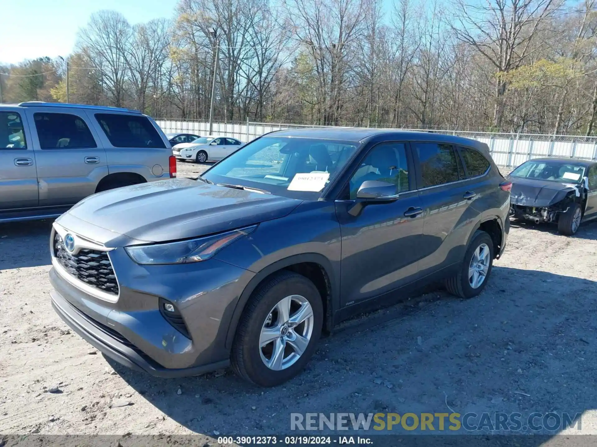 2 Photograph of a damaged car 5TDBBRCH0PS118355 TOYOTA HIGHLANDER 2023