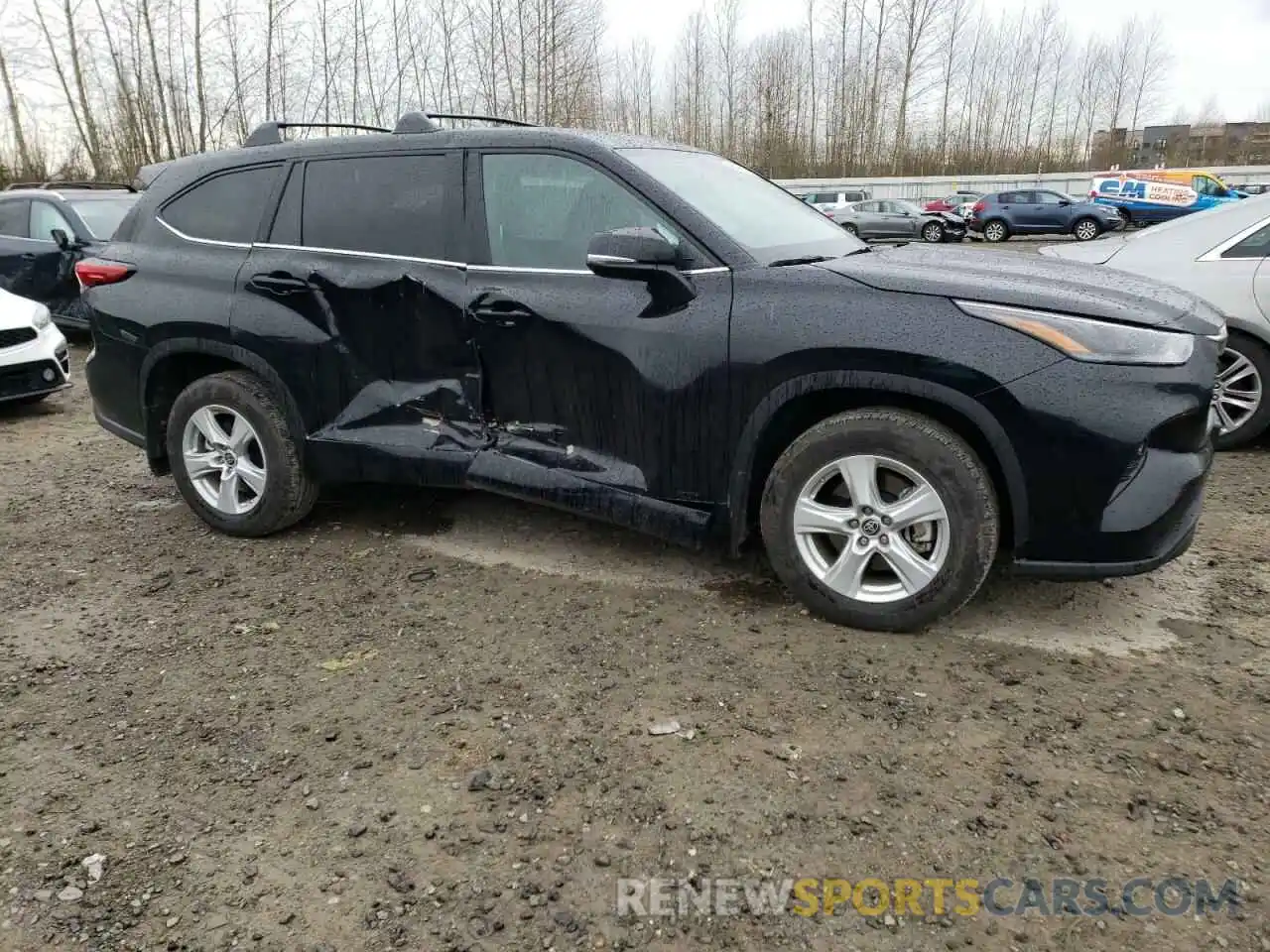 4 Photograph of a damaged car 5TDBBRCH8PS114294 TOYOTA HIGHLANDER 2023